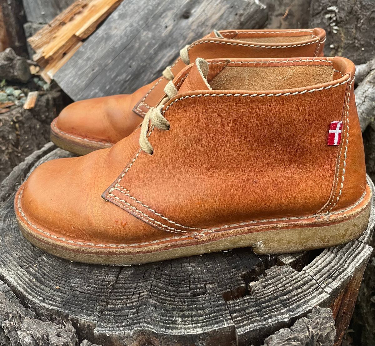 Photo by tpm636 on November 3, 2023 of the Duckfeet Sjaelland in Terracare Brown.