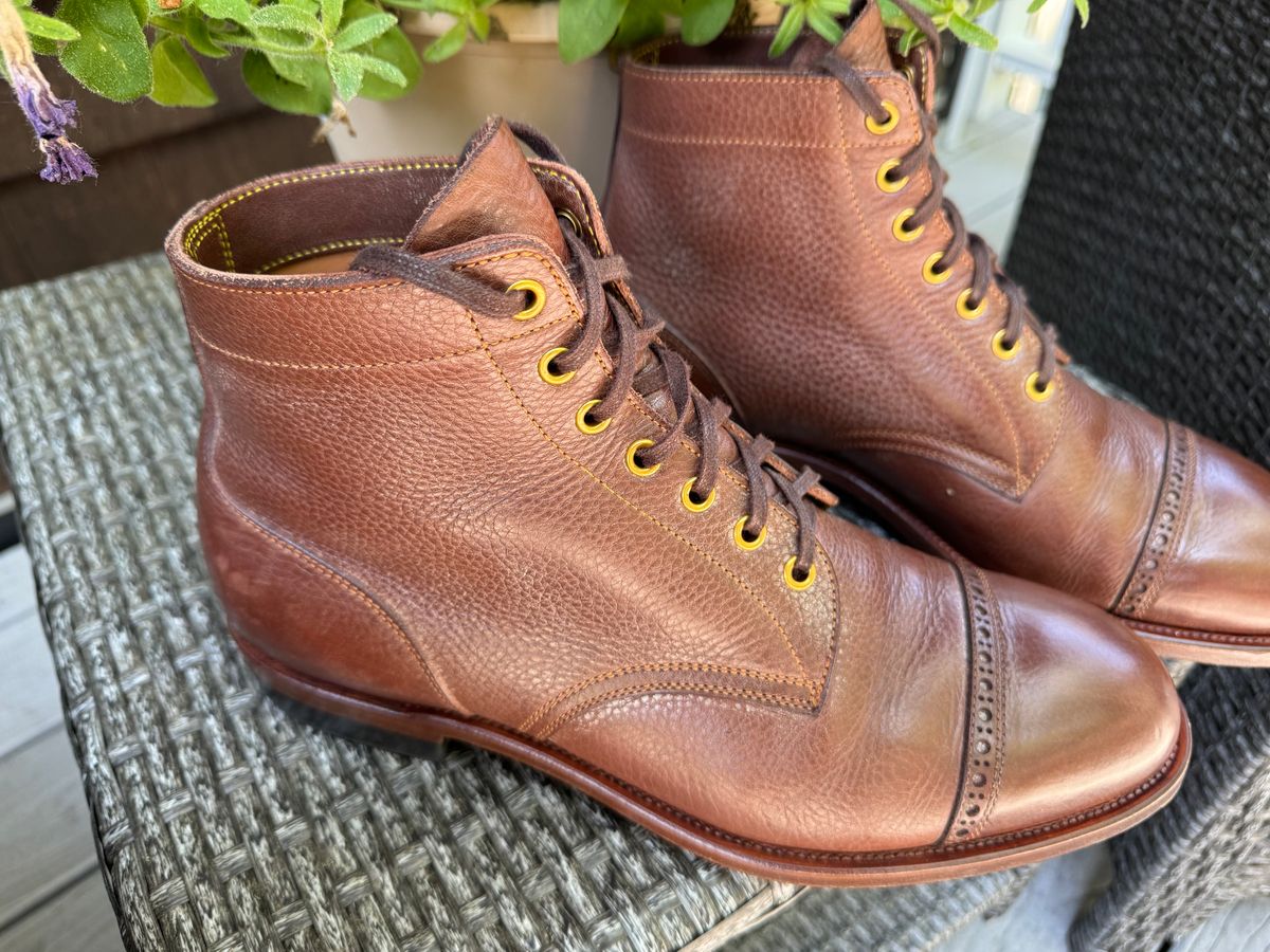 Photo by catchyname on June 26, 2024 of the Iron Boots Devil Dog in Coffee Brown Italy Waxed Bullhide.