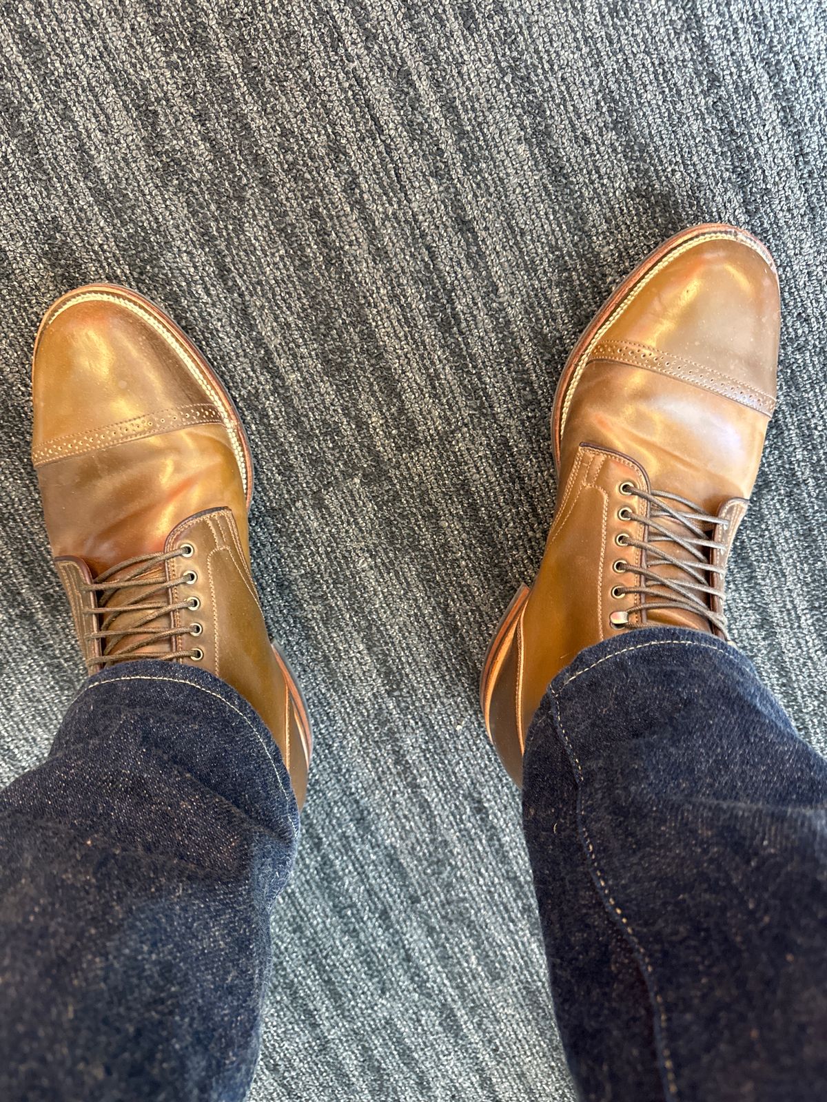 Photo by catchyname on November 13, 2023 of the Viberg Service Boot BCT in Horween Calvados Shell Cordovan.