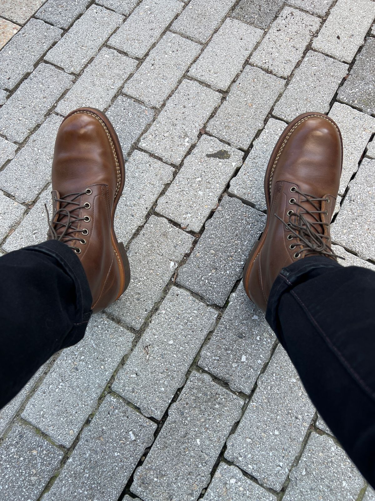 Photo by catchyname on September 27, 2024 of the Viberg Viberg x Notre ‘Coffee Pack’ in Horween Mocha Chromexcel.