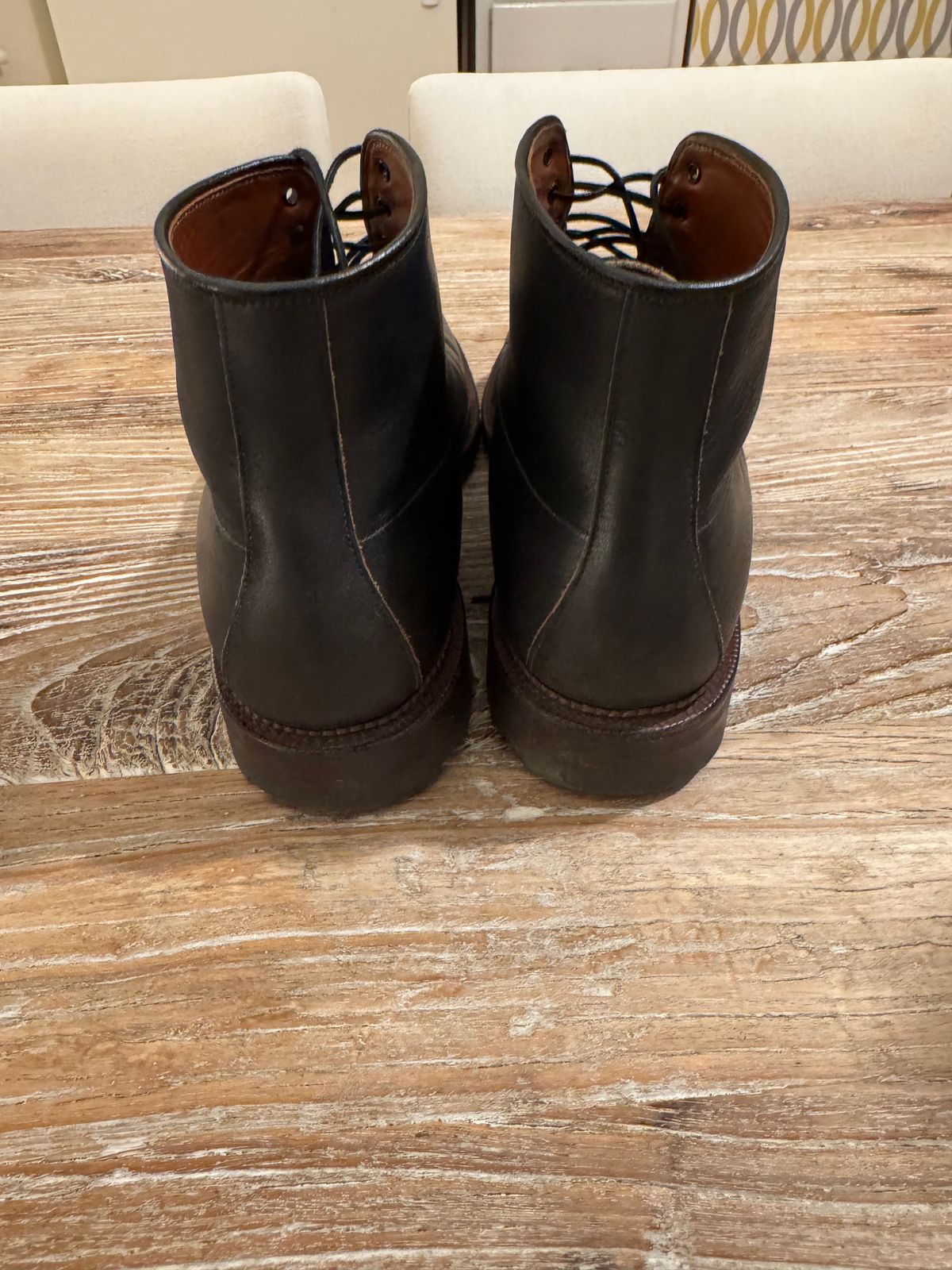 Photo by catchyname on November 3, 2024 of the Viberg Navvy Boot in Horween Black Washed Chromexcel & Washed Chromexcel.