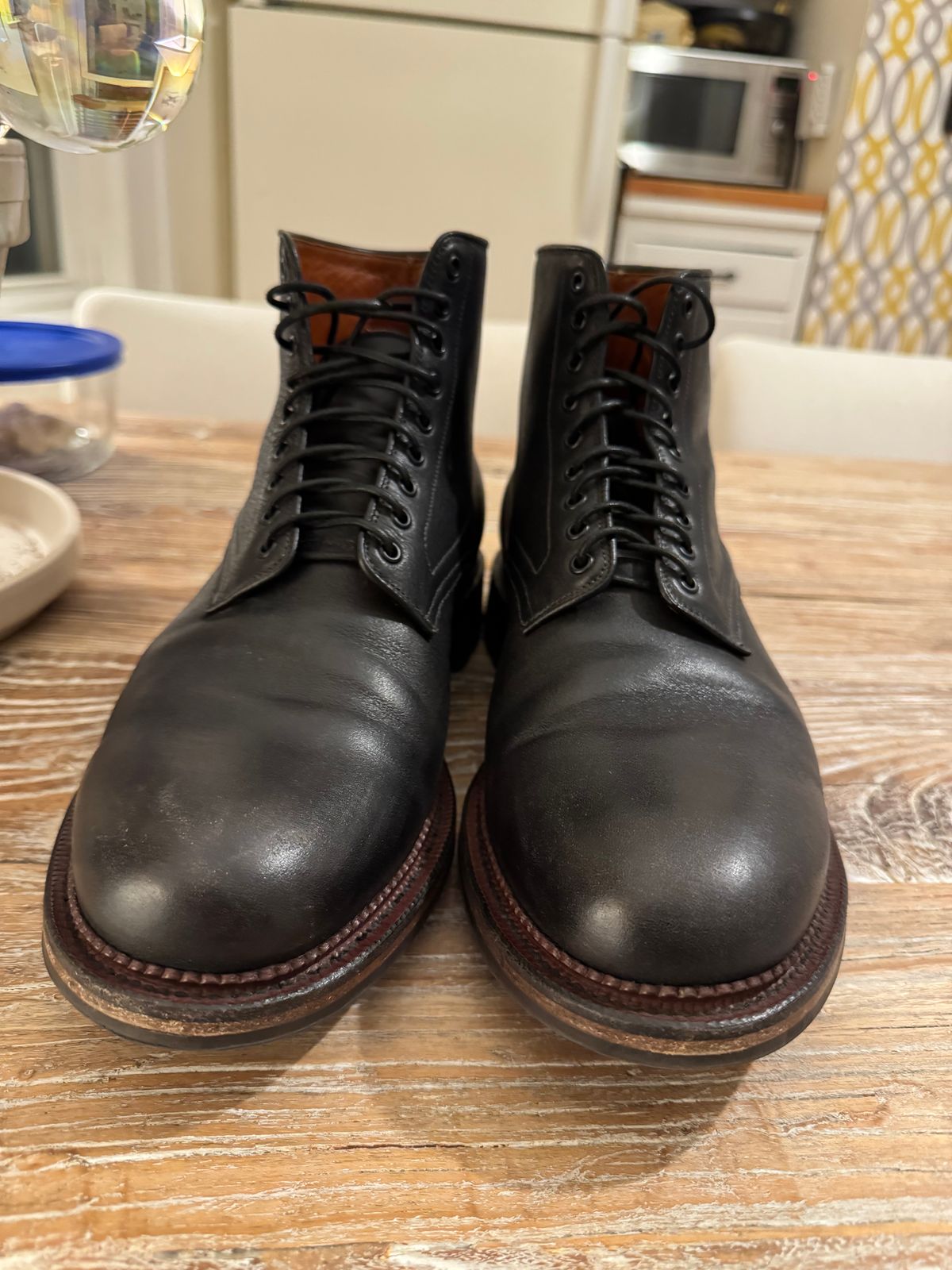 Photo by catchyname on November 3, 2024 of the Viberg Navvy Boot in Horween Black Washed Chromexcel & Washed Chromexcel.