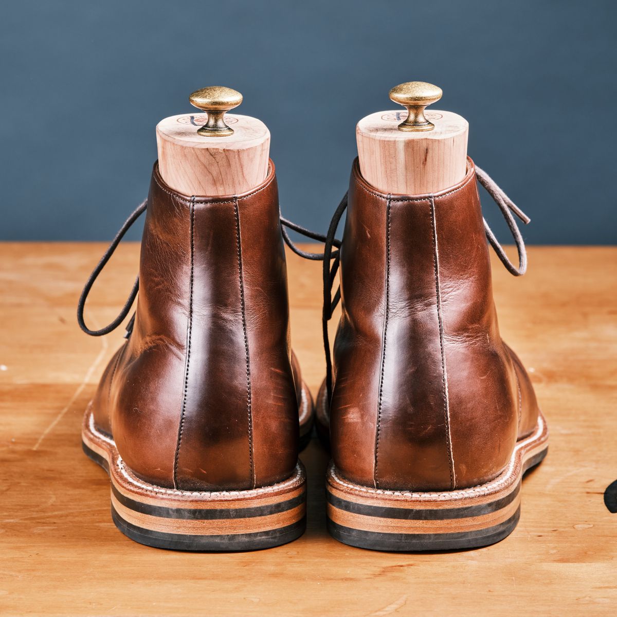 Photo by cliff.bar.nett on June 10, 2024 of the Grant Stone Edward Boot in Horween Walnut Chromexel.