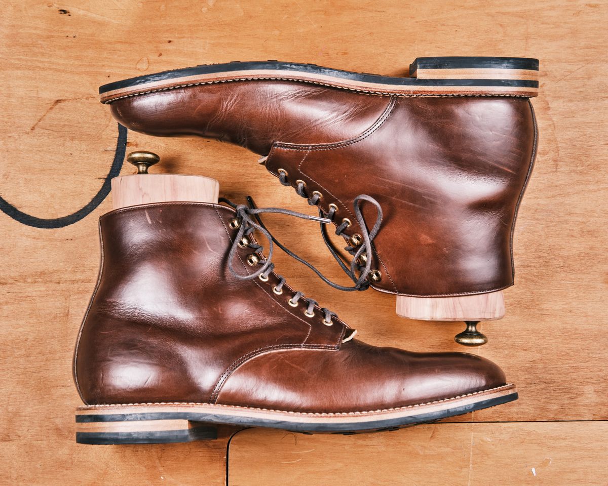 Photo by cliff.bar.nett on June 10, 2024 of the Grant Stone Edward Boot in Horween Walnut Chromexel.