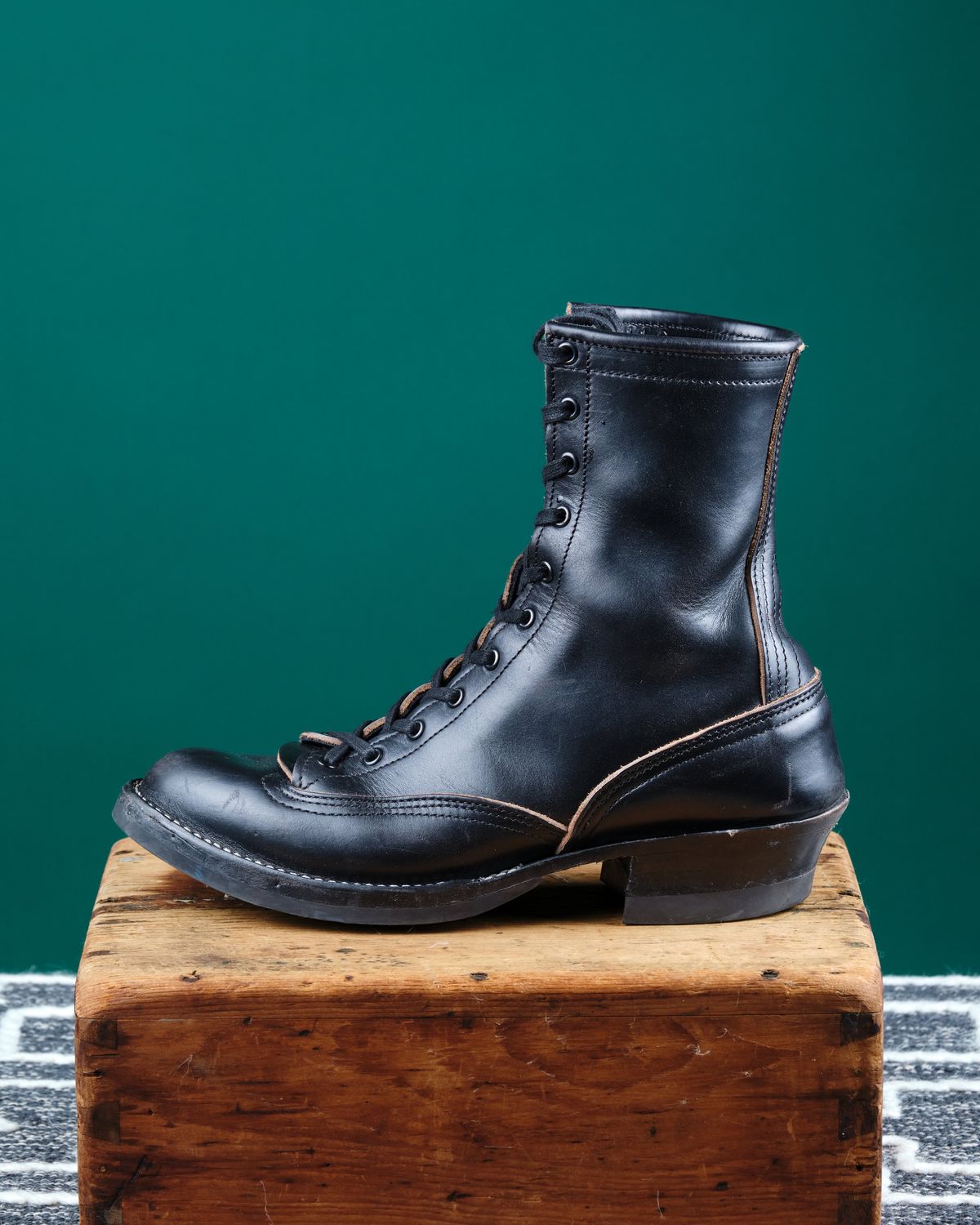 Photo by cliff.bar.nett on November 1, 2025 of the Nicks Lace to Toe Heritage in Horween Black Chromexcel.