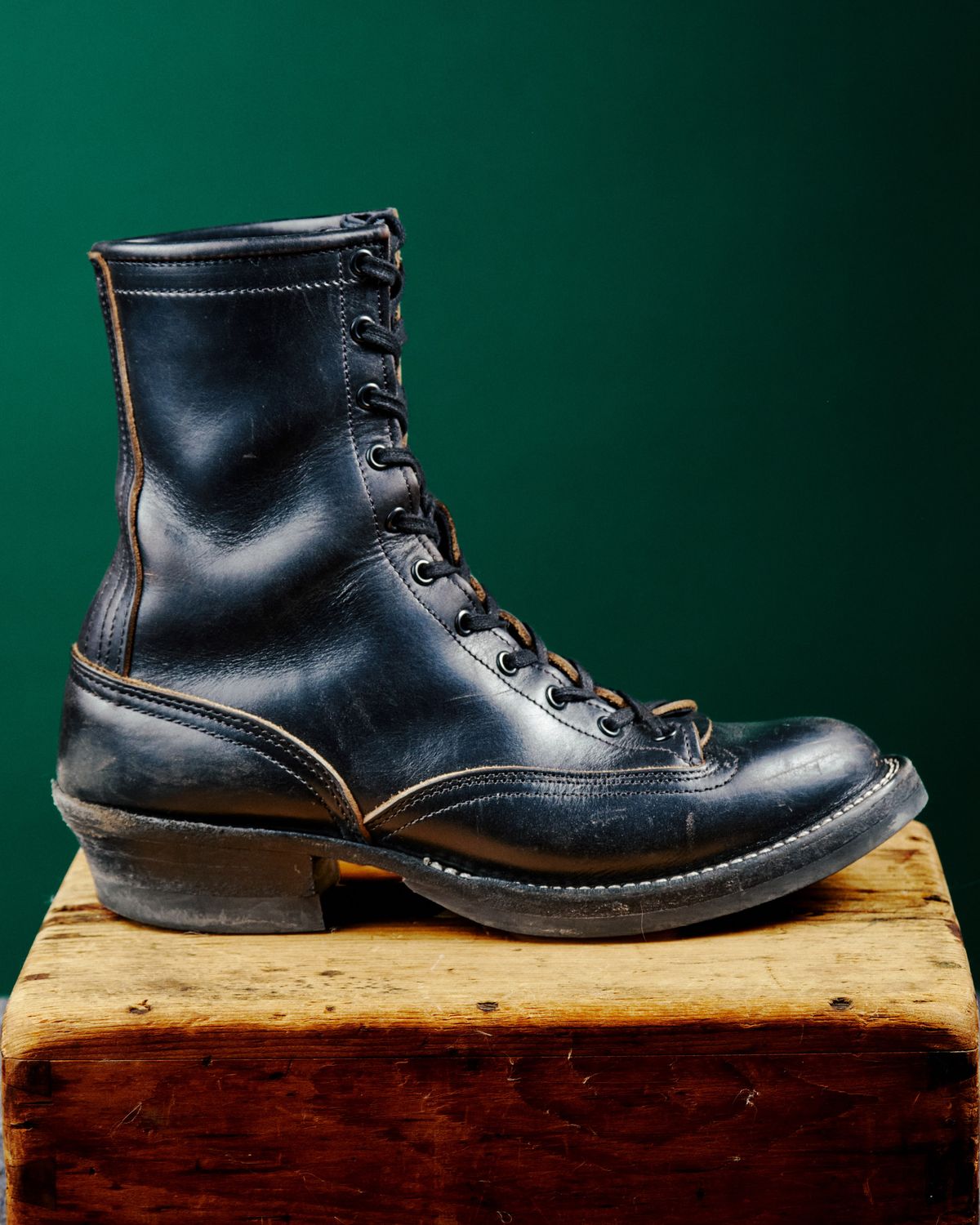 Photo by cliff.bar.nett on January 4, 2026 of the Nicks Lace to Toe Heritage in Horween Black Chromexcel.