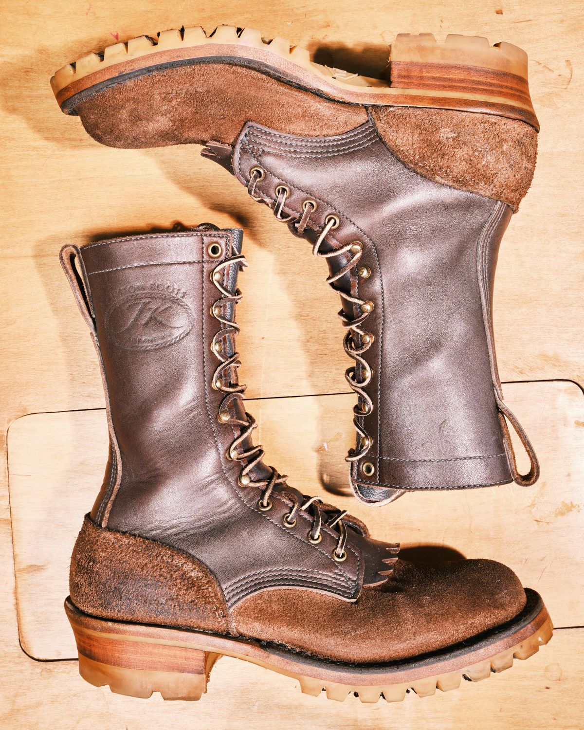 Photo by cliff.bar.nett on December 2, 2023 of the JK Boots Honey Fire Inlander in Seidel Brown Oil Tan.