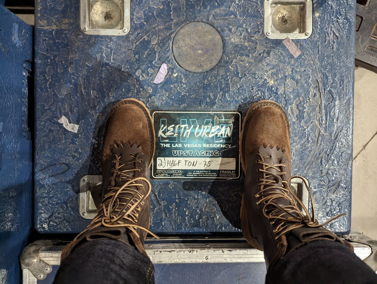 Photo by cliff.bar.nett on December 4, 2023 of the JK Boots Honey Fire Inlander in Seidel Brown Oil Tan.