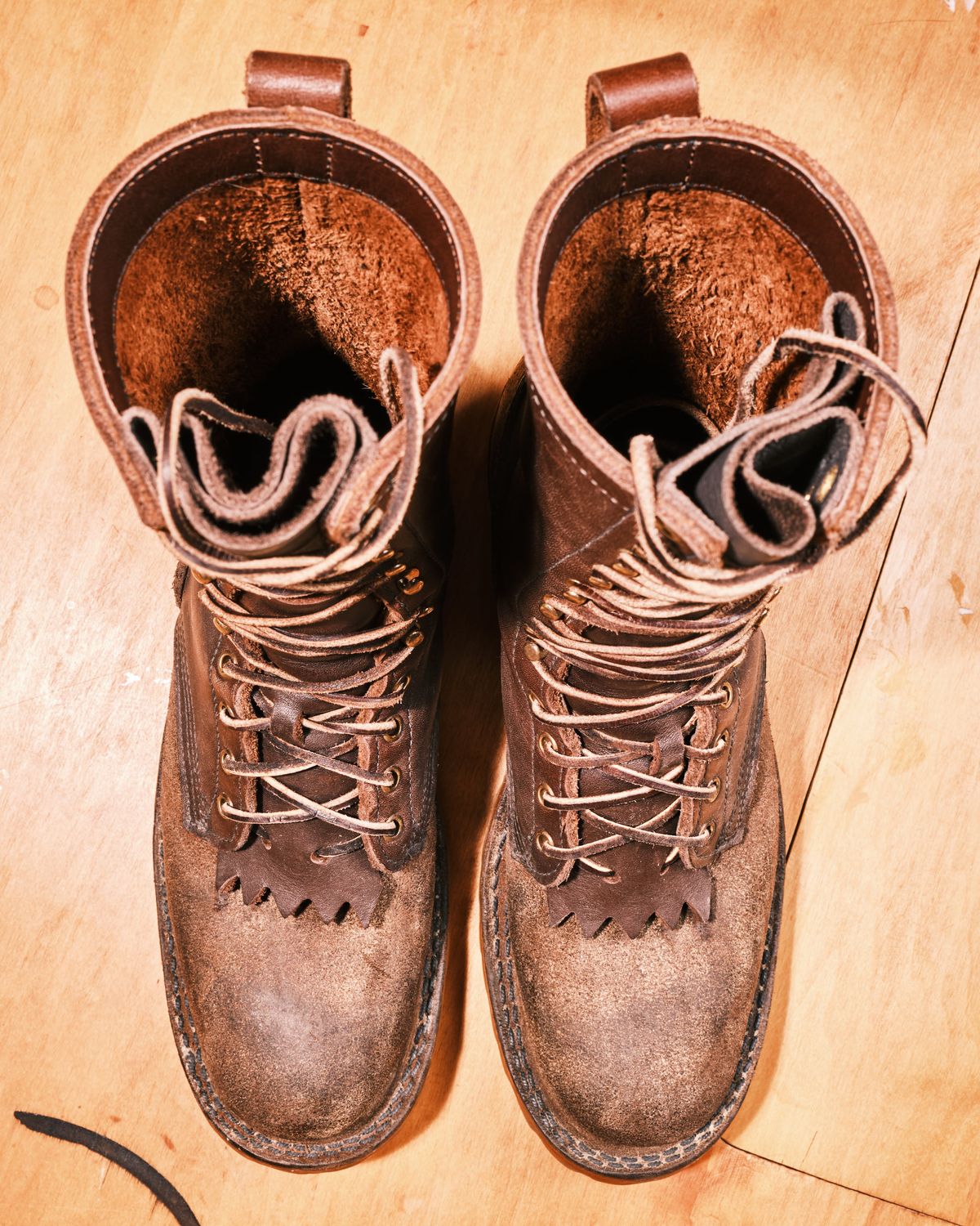 Photo by cliff.bar.nett on January 2, 2024 of the JK Boots Honey Fire Inlander in Seidel Brown Oil Tan.
