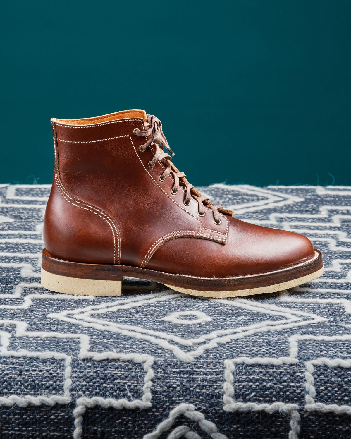 Photo by cliff.bar.nett on August 13, 2024 of the Oldspeed Service Boot 6” in Horween Timber Chromexcel.