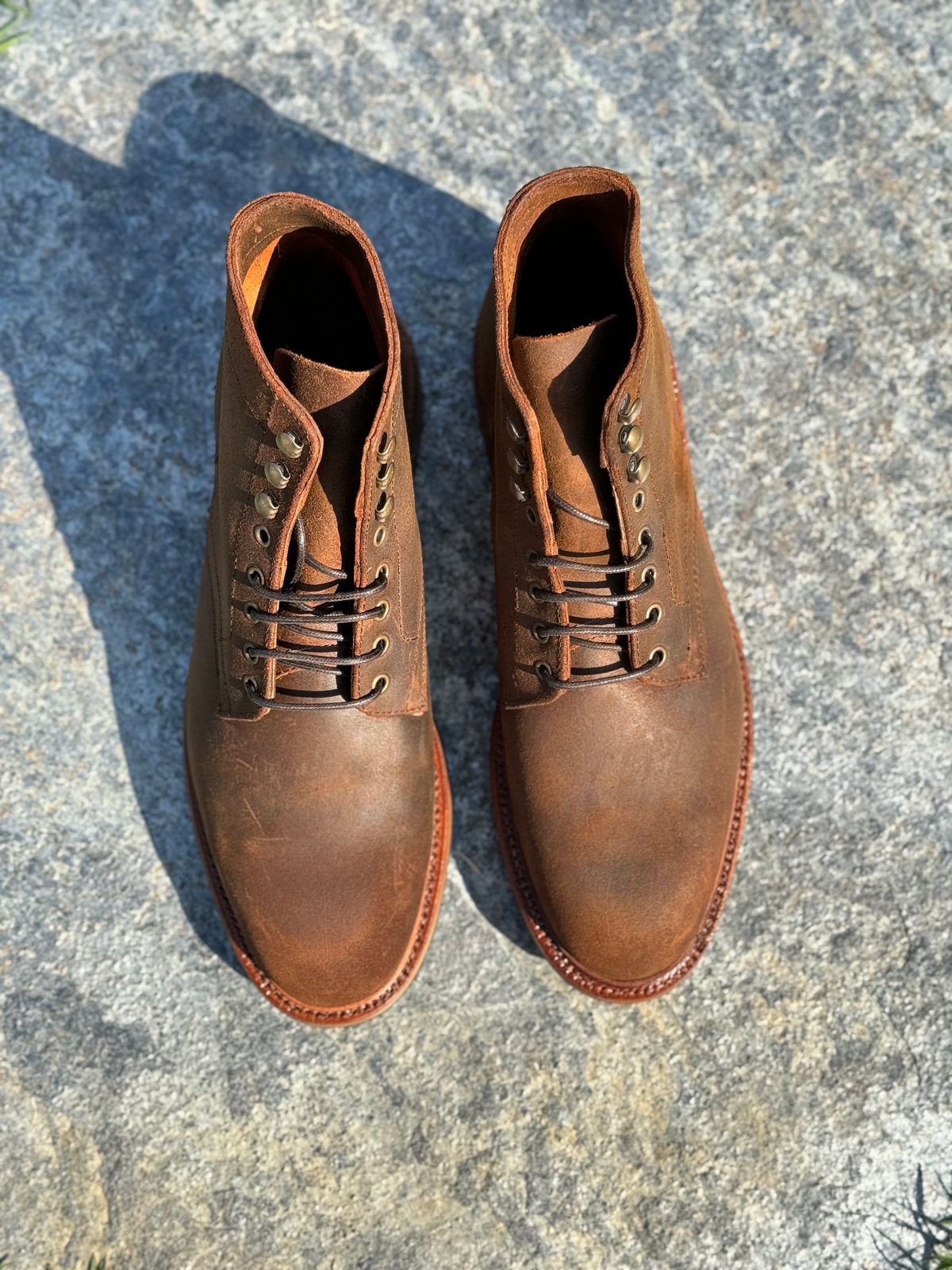 Photo by Armmmmm on October 3, 2023 of the Parkhurst The Allen in Rust Waxy.