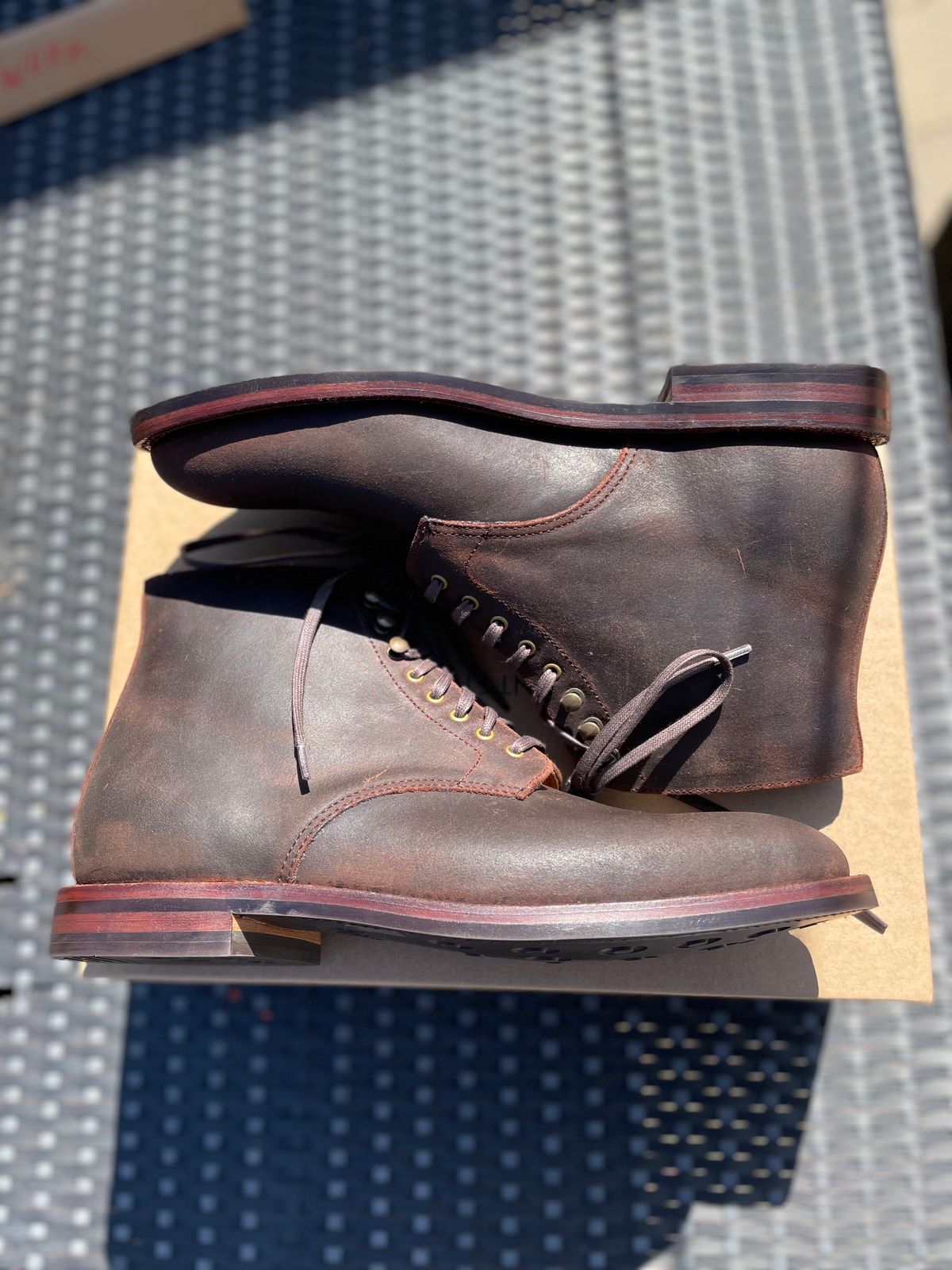Photo by Armmmmm on October 1, 2022 of the Grant Stone Edward Boot in C.F. Stead Tobacco Waxy Commander Suede.
