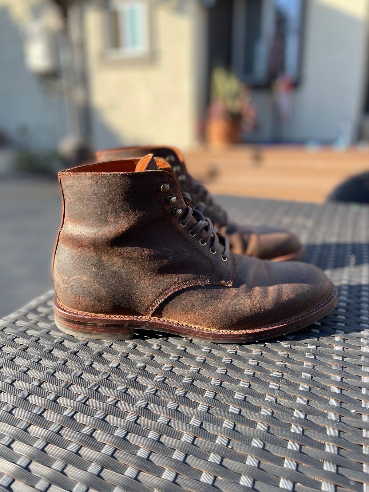 Photo by Armmmmm on November 2, 2022 of the Grant Stone Edward Boot in C.F. Stead Tobacco Waxy Commander Suede.