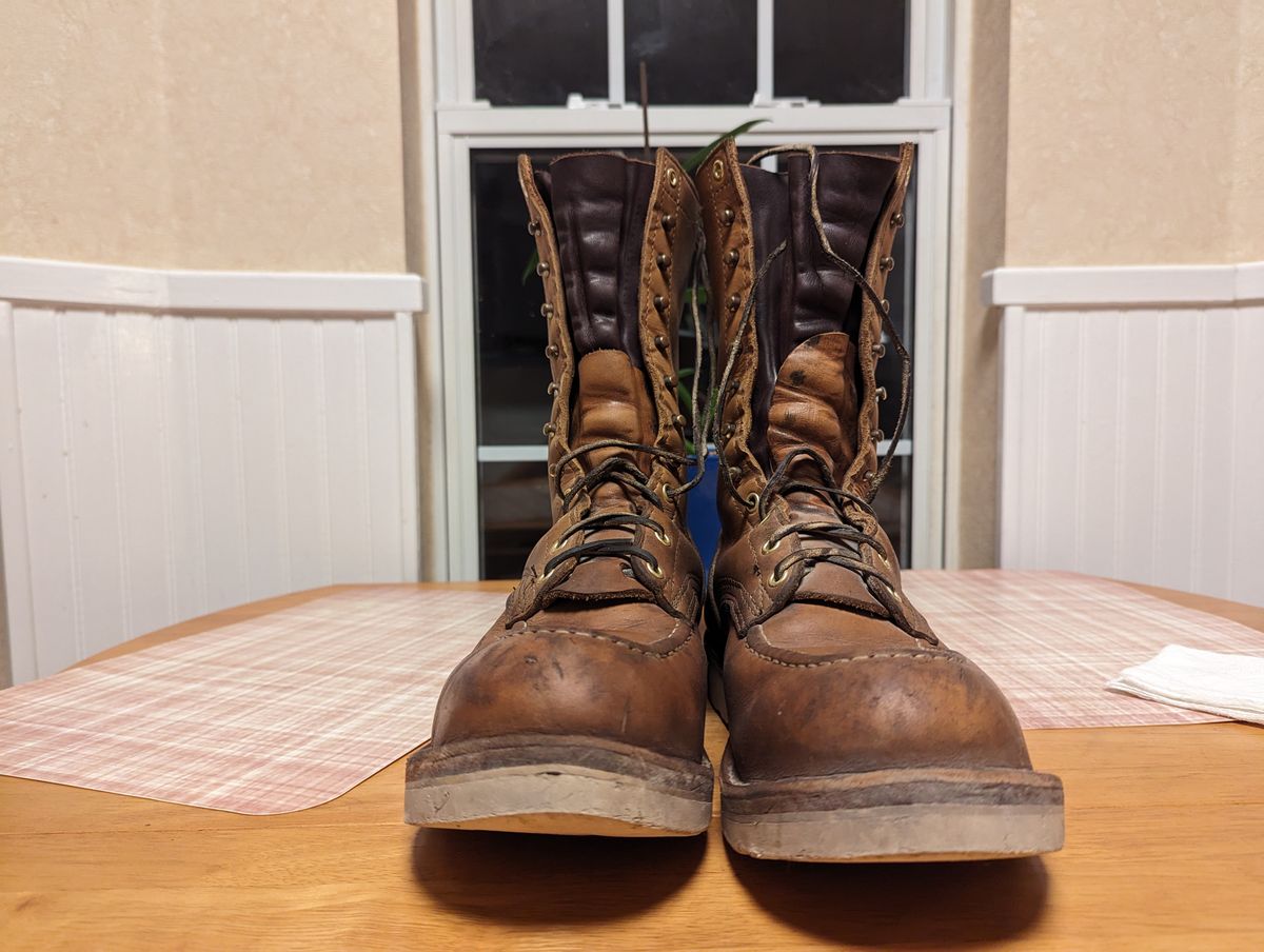 Photo by rotocheese on November 5, 2023 of the Nicks BuilderPro in Seidel 1964 Tan.