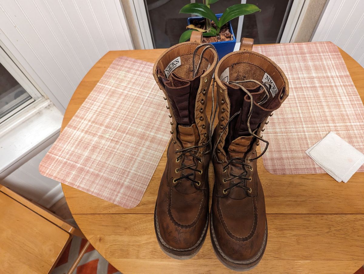Photo by rotocheese on November 5, 2023 of the Nicks BuilderPro in Seidel 1964 Tan.