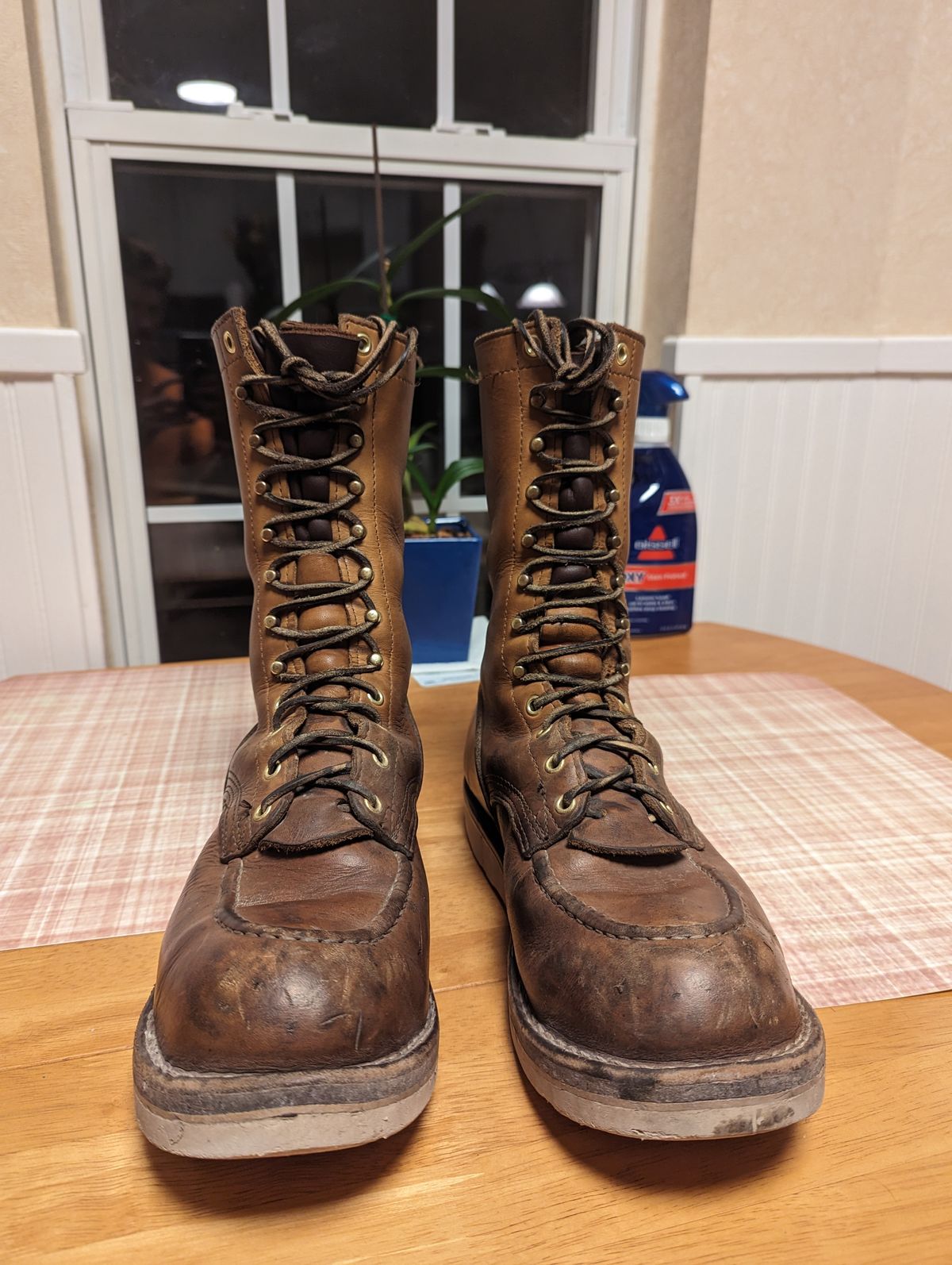 Photo by rotocheese on December 6, 2023 of the Nicks BuilderPro in Seidel 1964 Tan.