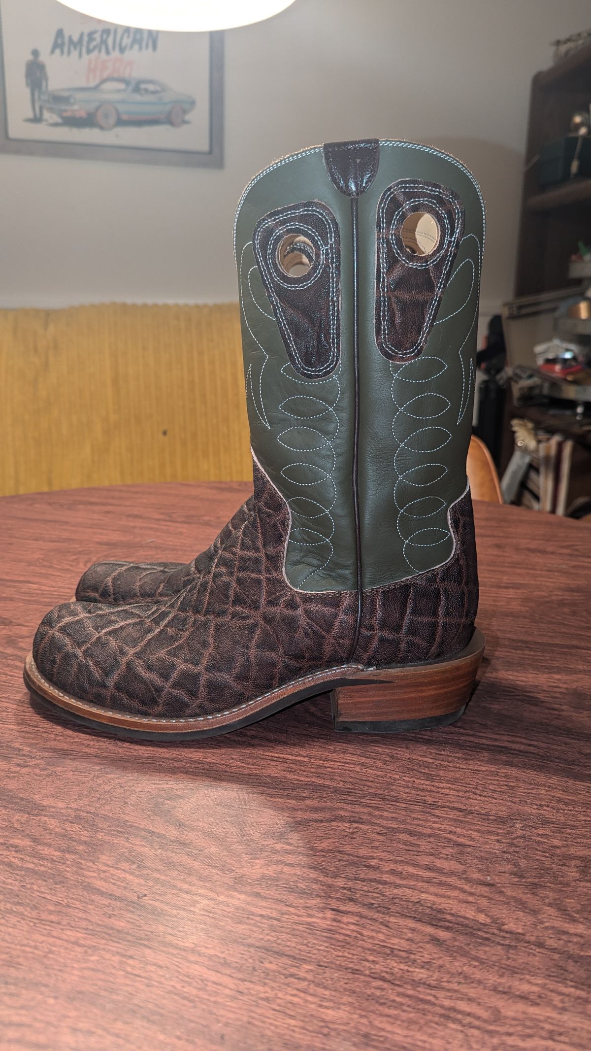 Photo by rotocheese on November 6, 2024 of the Beck Custom Cowboy Boots in Brown Elephant.