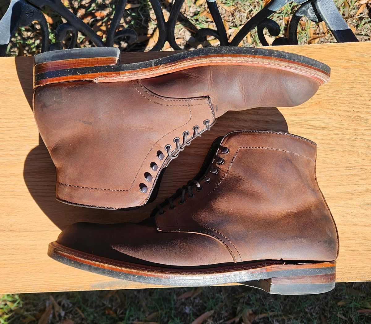 Photo by jj4483 on November 1, 2023 of the Alden Plain Toe Boot in Horween Tobacco Smooth Chamois.
