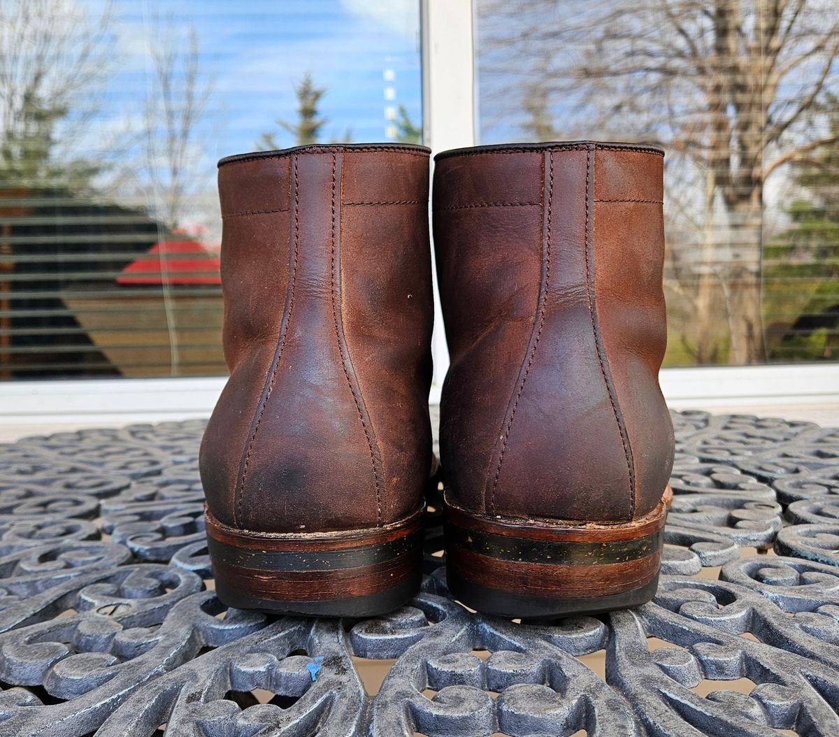 Photo by jj4483 on March 4, 2024 of the Alden Plain Toe Boot in Horween Tobacco Smooth Chamois.