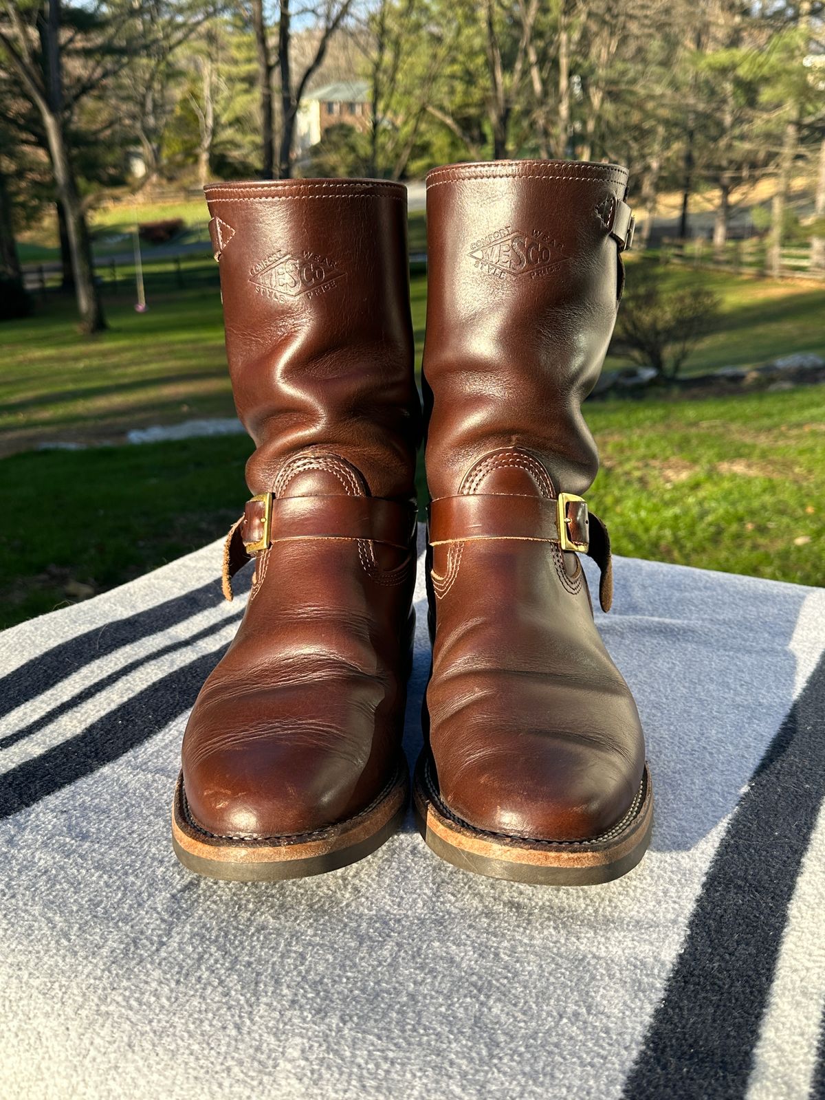 Photo by soleamp on December 6, 2022 of the Wesco Mister Lou in Horween Brown Chromexcel.