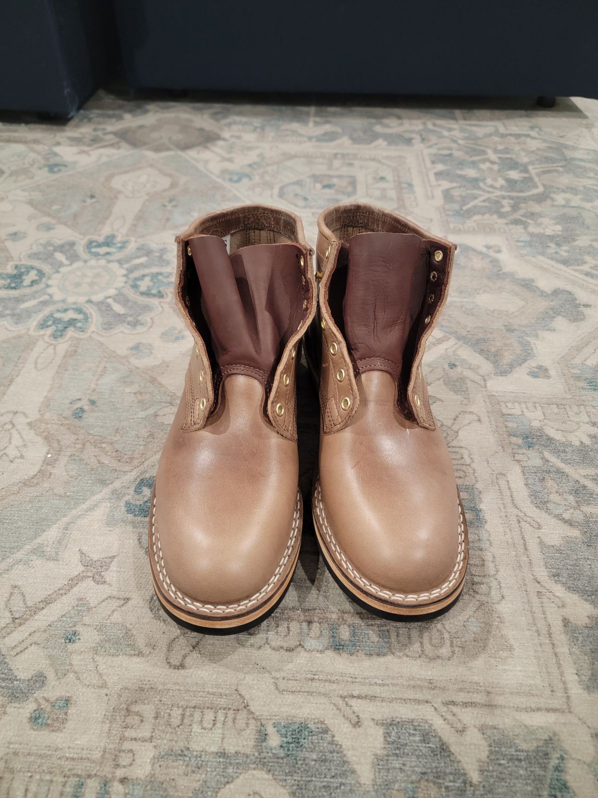 Photo by ShadyBoots on November 2, 2023 of the Nicks MTO in Horween Natural Chromexcel.