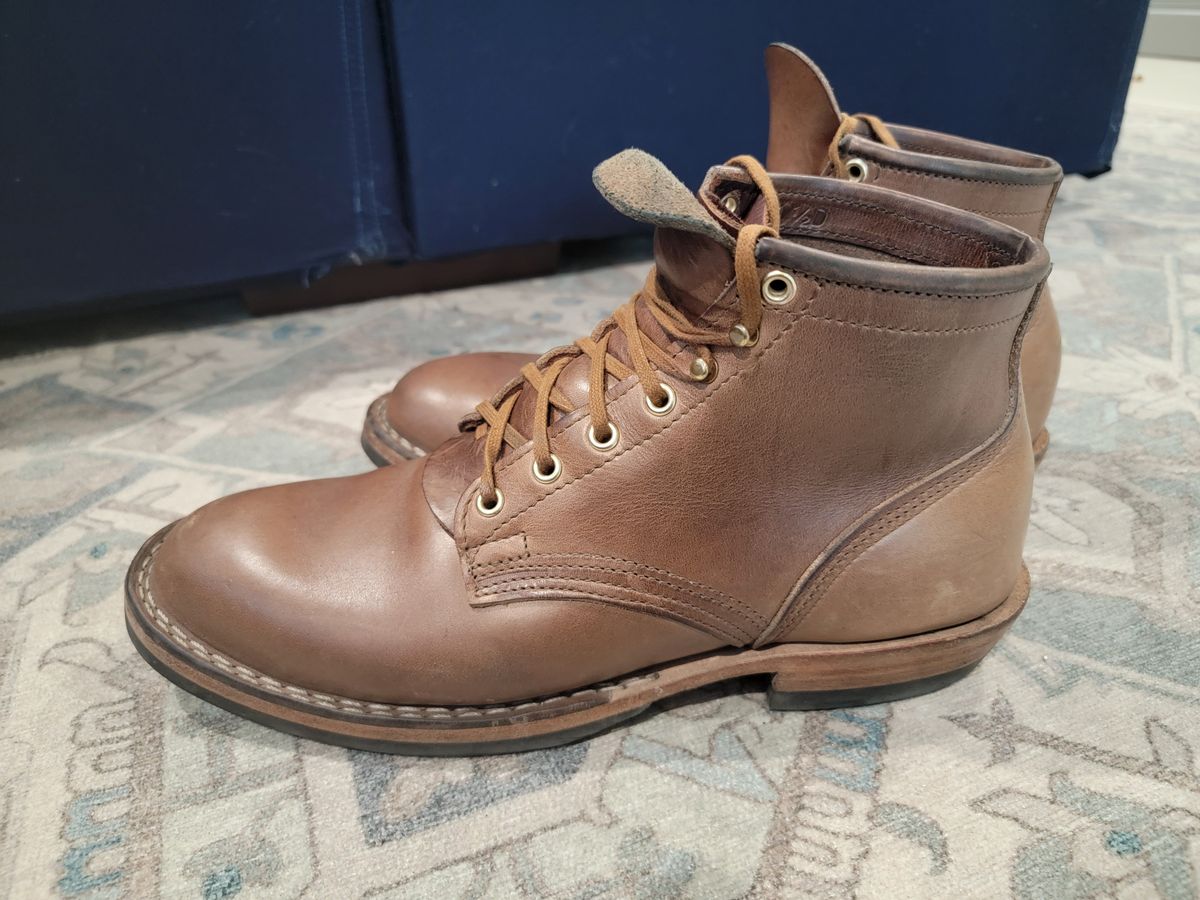 Photo by ShadyBoots on January 5, 2024 of the Nicks MTO in Horween Natural Chromexcel.