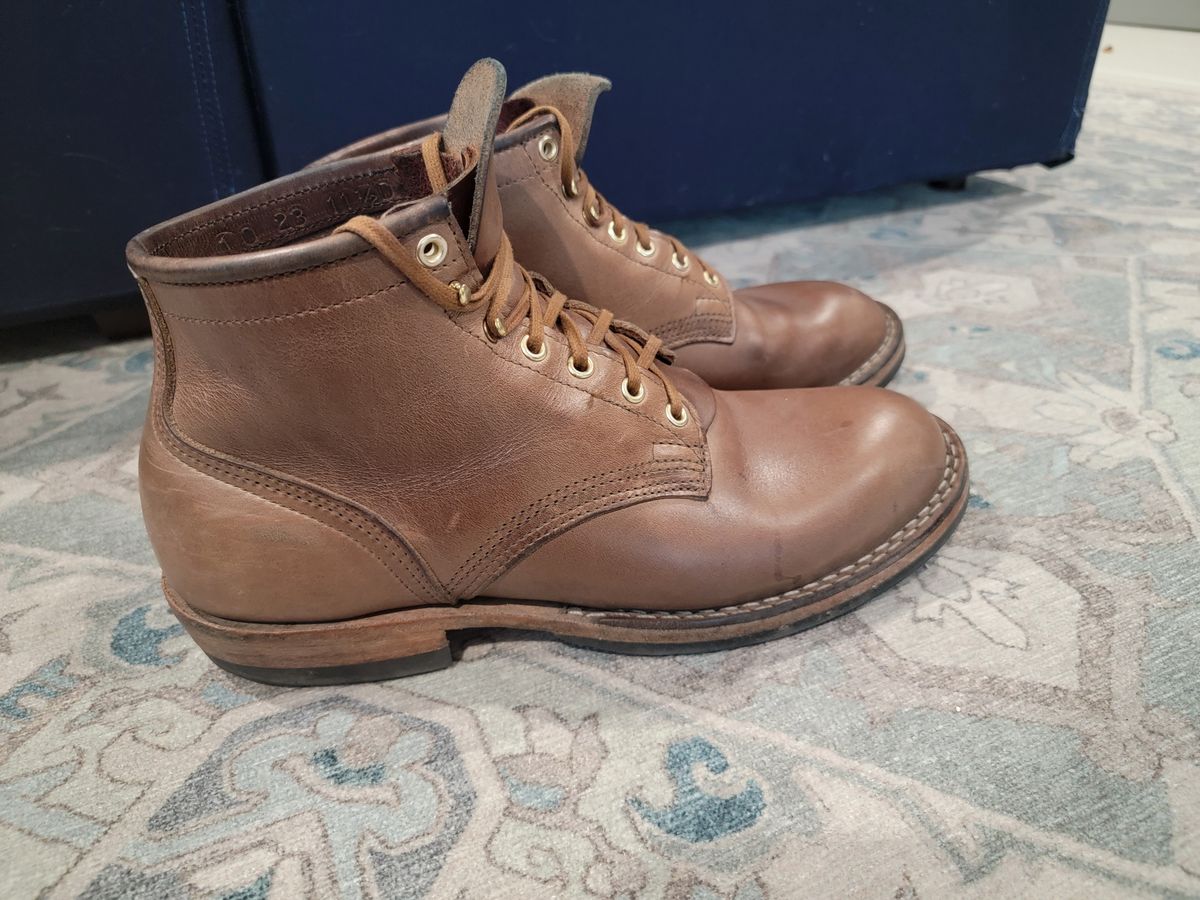 Photo by ShadyBoots on January 5, 2024 of the Nicks MTO in Horween Natural Chromexcel.