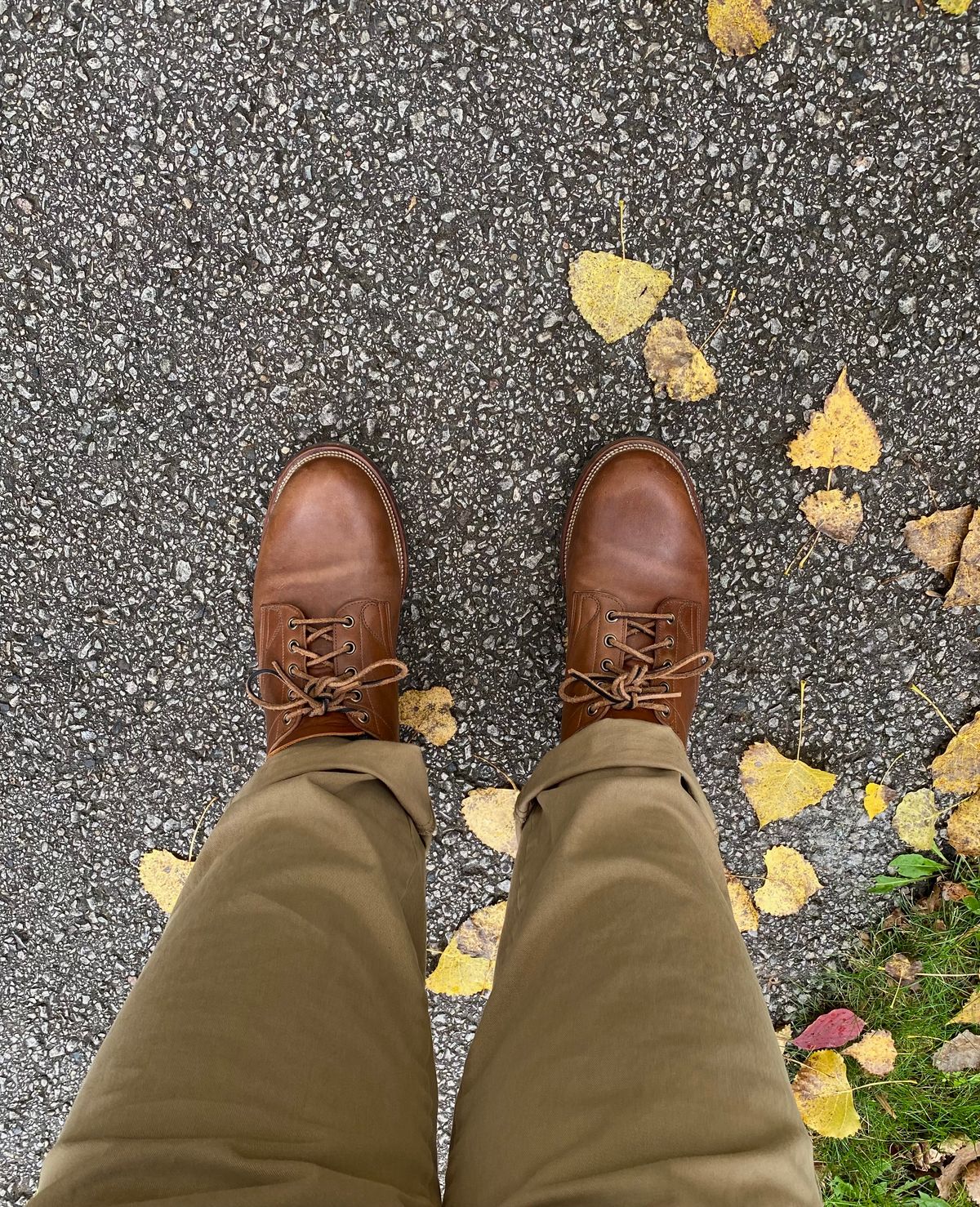 Photo by titletowngoods on November 5, 2022 of the Viberg 145 Oxford in Horween Natural Essex Workshoe Butt.