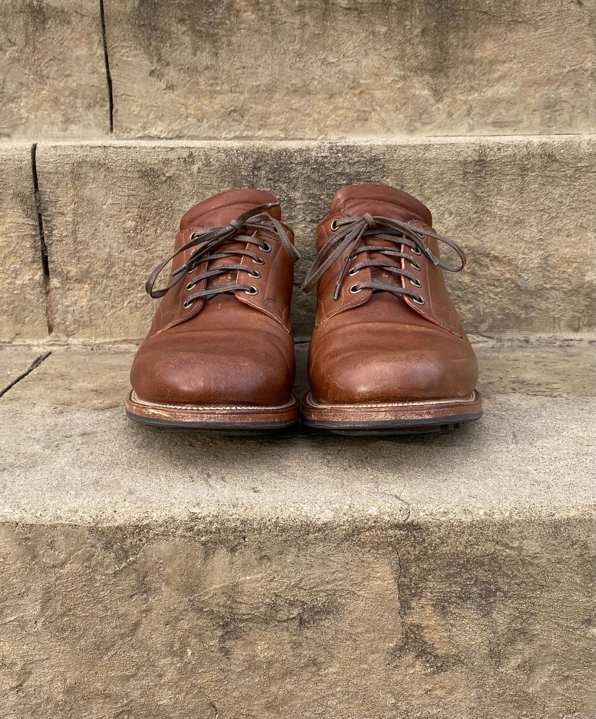 Photo by titletowngoods on December 2, 2022 of the Viberg 145 Oxford in Horween Natural Essex Workshoe Butt.