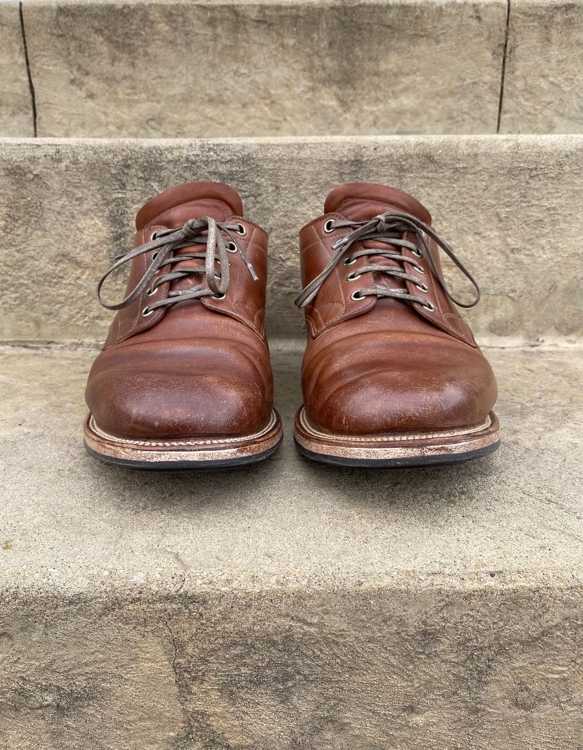 Photo by titletowngoods on April 3, 2023 of the Viberg 145 Oxford in Horween Natural Essex Workshoe Butt.