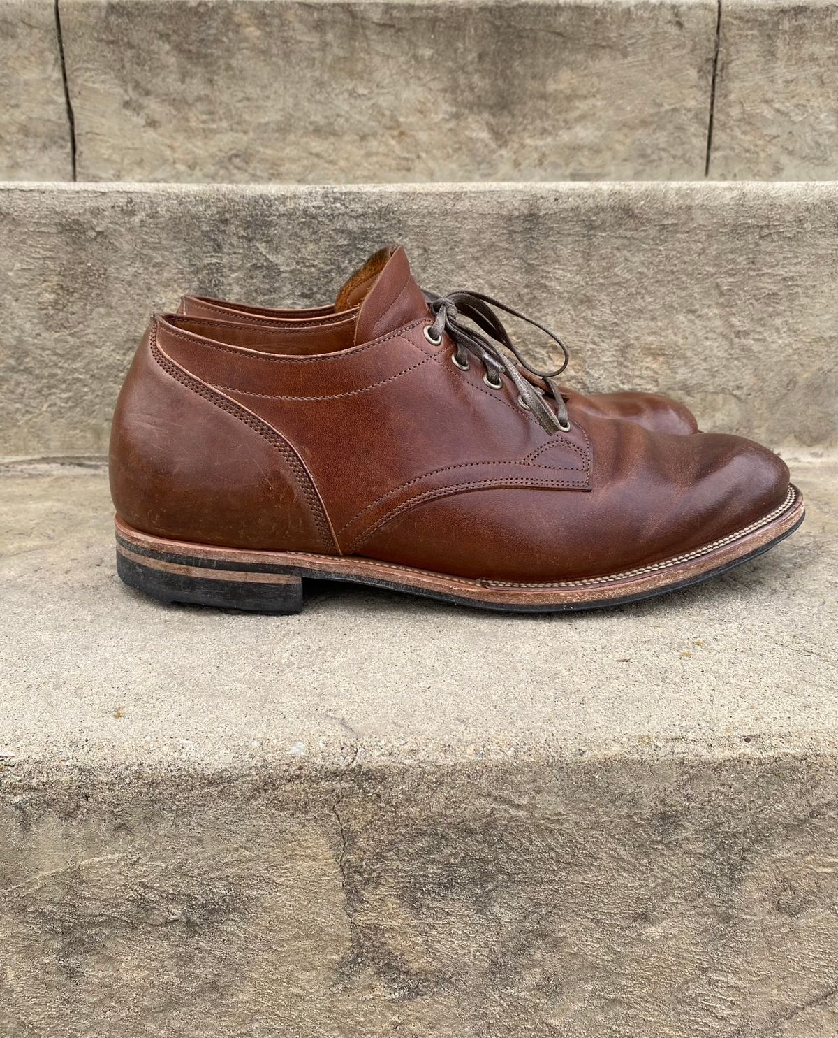 Photo by titletowngoods on April 3, 2023 of the Viberg 145 Oxford in Horween Natural Essex Workshoe Butt.