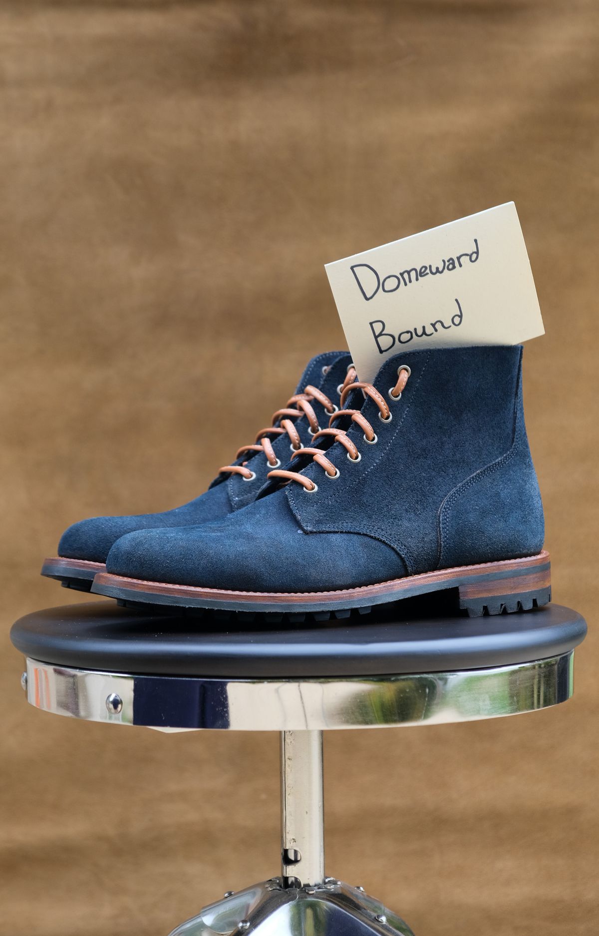 Photo by titletowngoods on October 1, 2023 of the Oak Street Bootmakers Field Boot in Horween Natural Indigo Chromexcel Roughout.