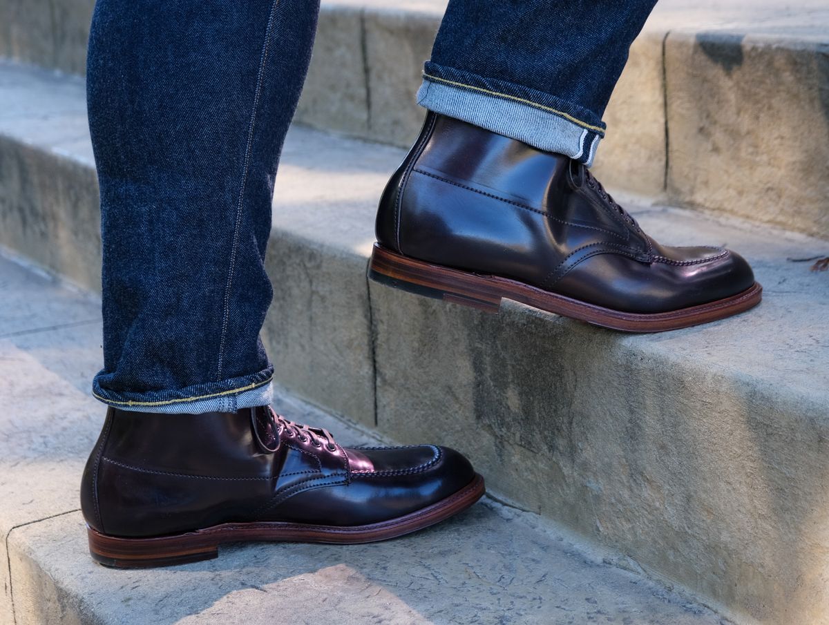 Photo by titletowngoods on October 1, 2024 of the Alden Indy Boot in Horween Color 8 Shell Cordovan.
