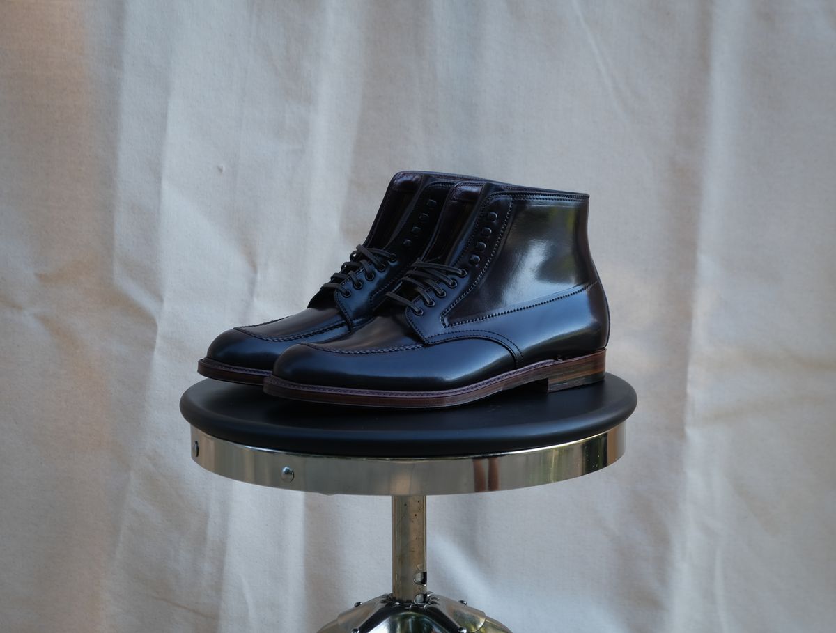 Photo by titletowngoods on October 1, 2024 of the Alden Indy Boot in Horween Color 8 Shell Cordovan.