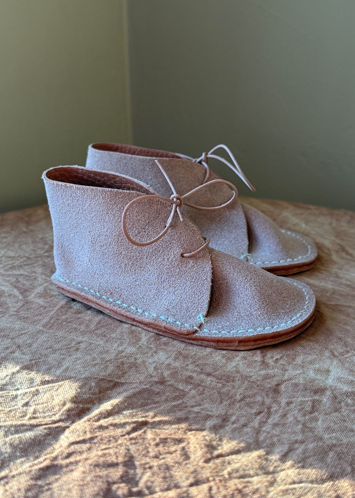 Photo by titletowngoods on November 5, 2025 of the Titletown Goods Chukka in Wickett & Craig Russet Milled Traditional Harness.