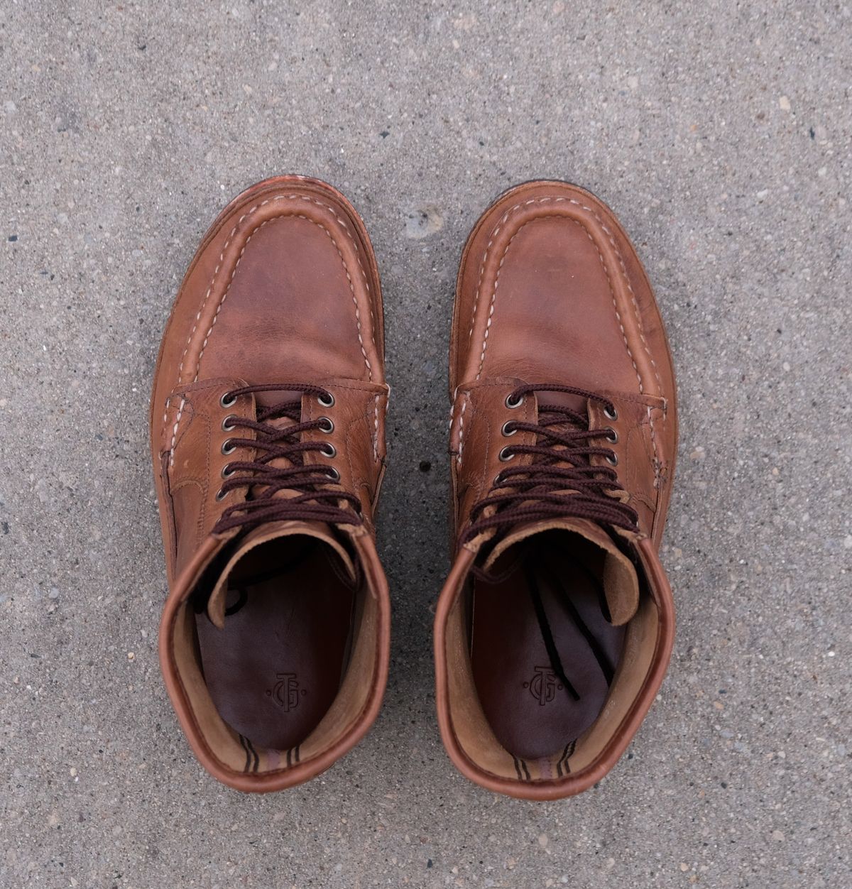 Photo by titletowngoods on April 6, 2026 of the Russell Moccasin Co. Joe's PH in Horween Marine Field Shoe.