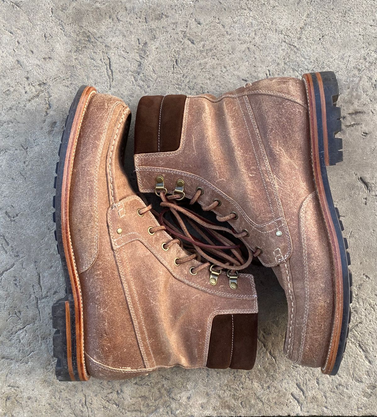 Photo by titletowngoods on November 5, 2022 of the Grant Stone Field Boot in C.F. Stead Natural Waxy Commander Suede.