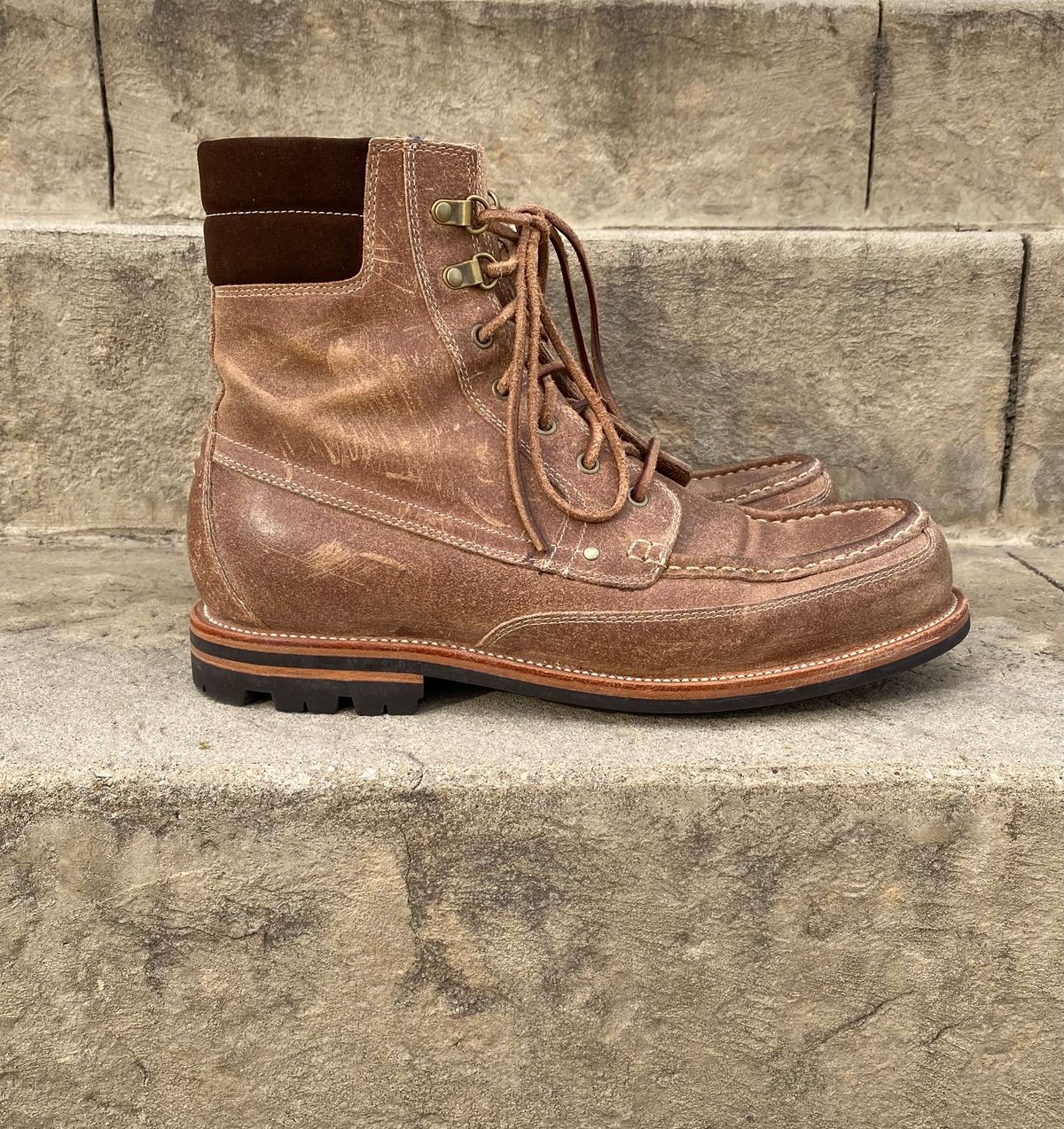 Photo by titletowngoods on December 2, 2022 of the Grant Stone Field Boot in C.F. Stead Natural Waxy Commander Suede.