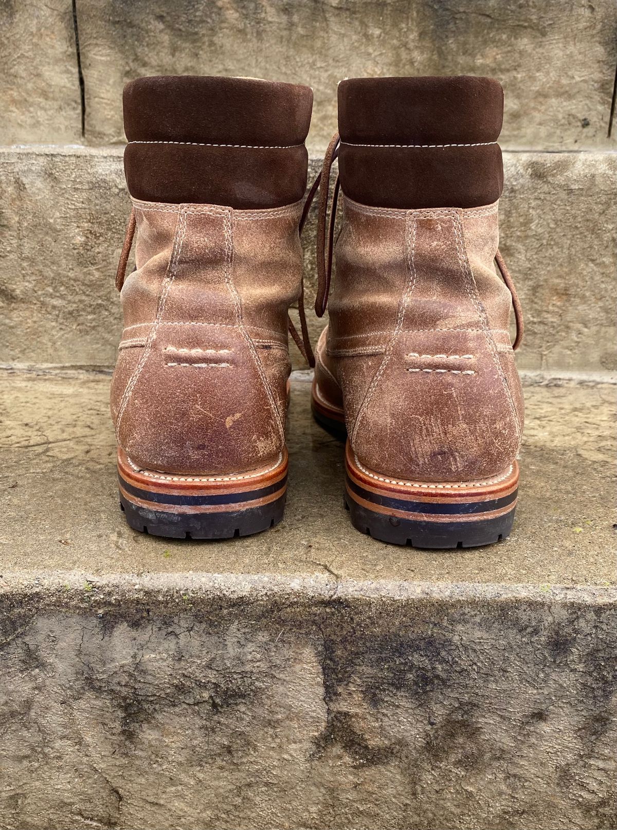 Photo by titletowngoods on January 5, 2023 of the Grant Stone Field Boot in C.F. Stead Natural Waxy Commander Suede.