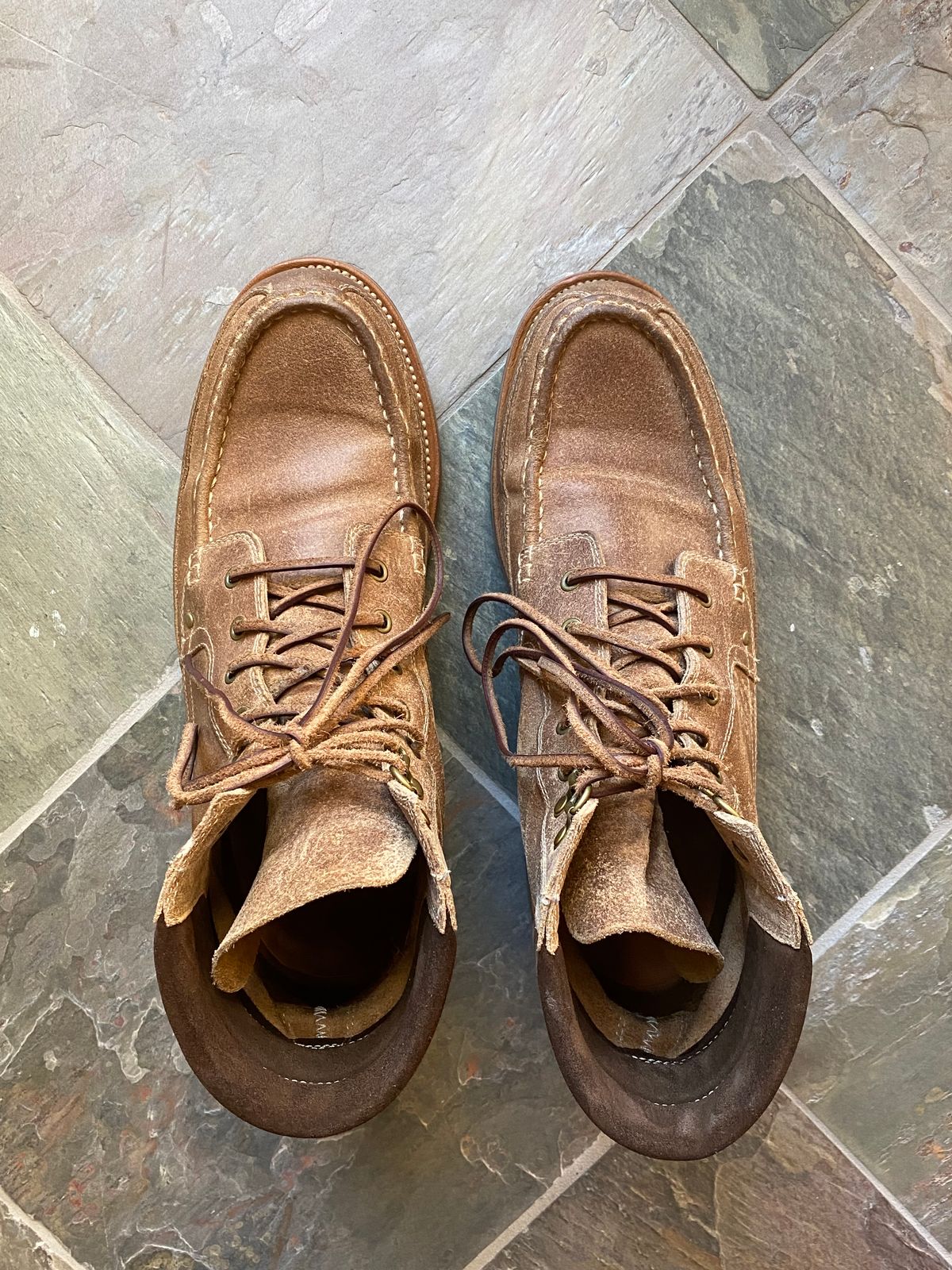 Photo by titletowngoods on February 3, 2023 of the Grant Stone Field Boot in C.F. Stead Natural Waxy Commander Suede.