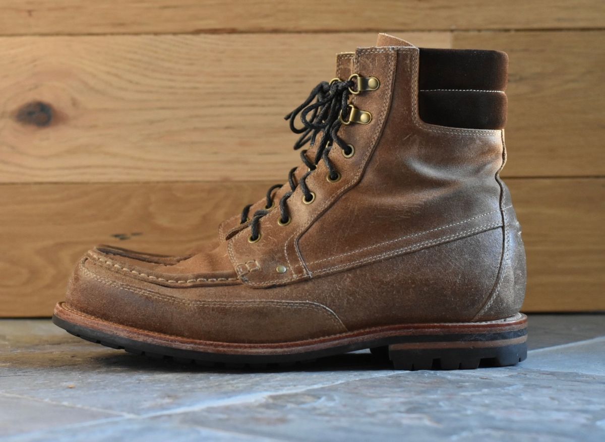 Photo by titletowngoods on March 3, 2023 of the Grant Stone Field Boot in C.F. Stead Natural Waxy Commander Suede.