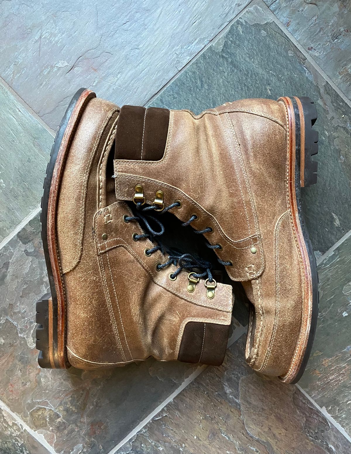 Photo by titletowngoods on March 3, 2023 of the Grant Stone Field Boot in C.F. Stead Natural Waxy Commander Suede.