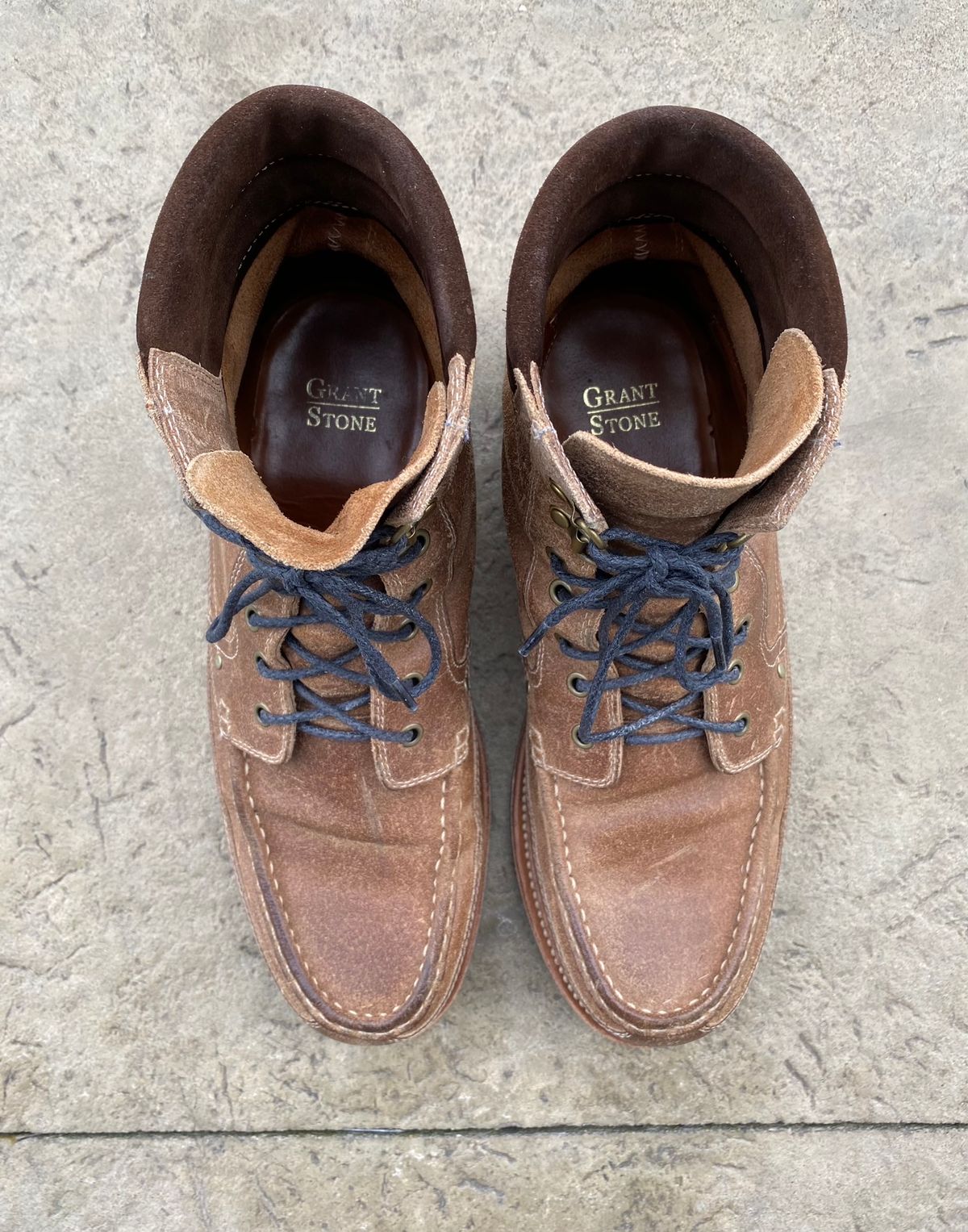 Photo by titletowngoods on April 3, 2023 of the Grant Stone Field Boot in C.F. Stead Natural Waxy Commander Suede.