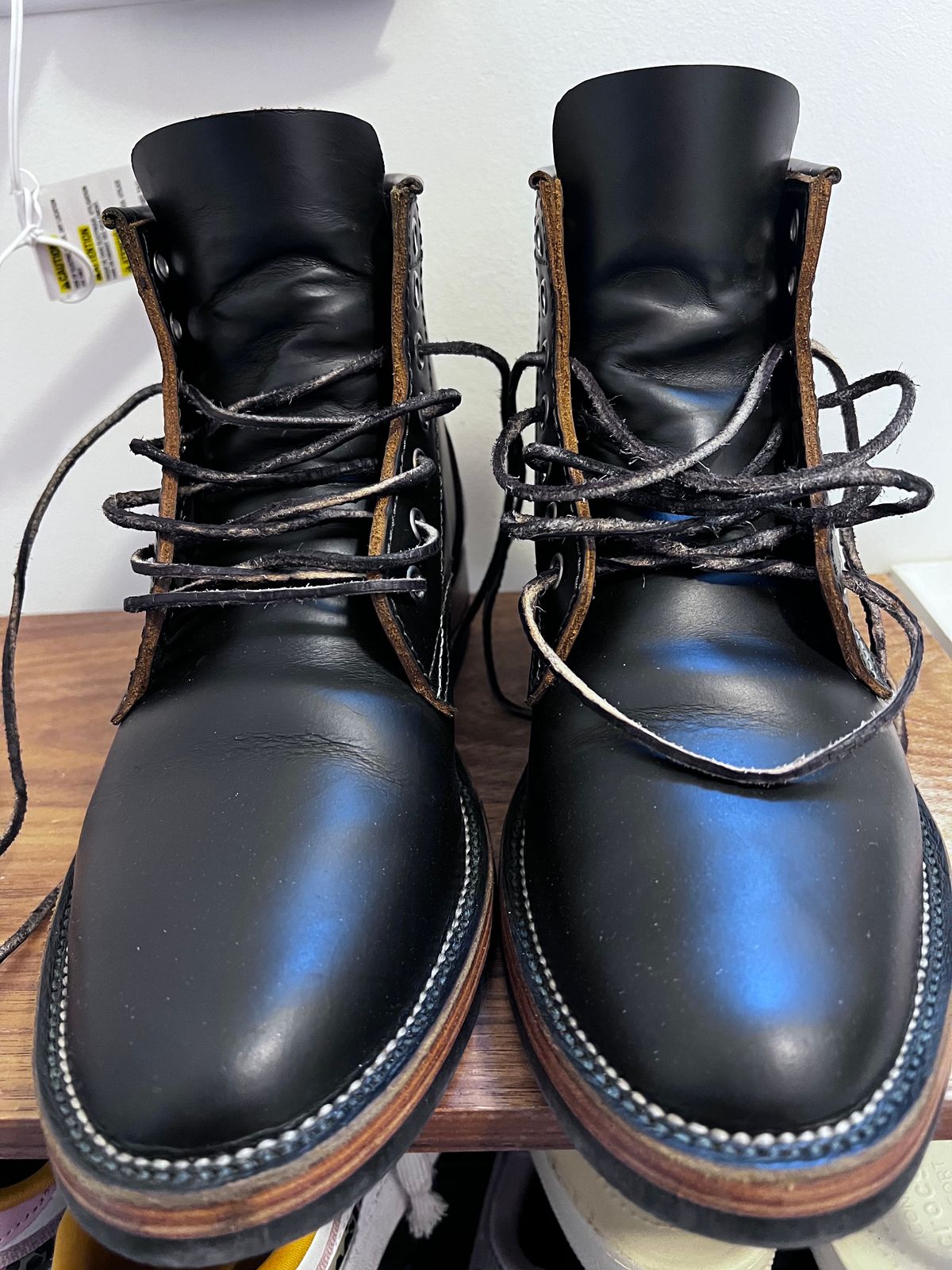 Photo by Rameshpondhe on December 2, 2023 of the Santalum x PTC The Klondike Service Boot in S.B. Foot Black Klondike.