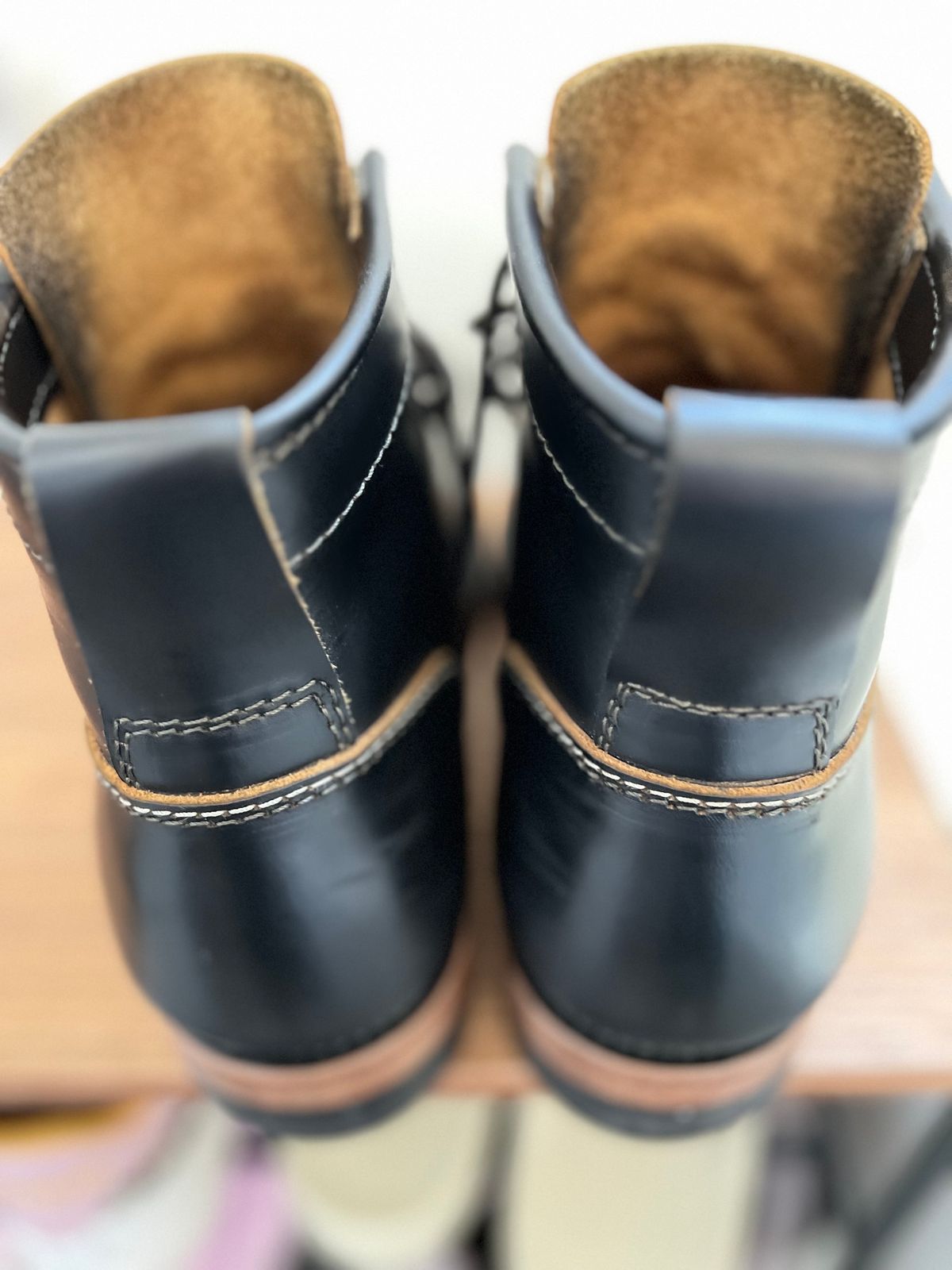 Photo by Rameshpondhe on February 3, 2024 of the Santalum x PTC The Klondike Service Boot in S.B. Foot Black Klondike.