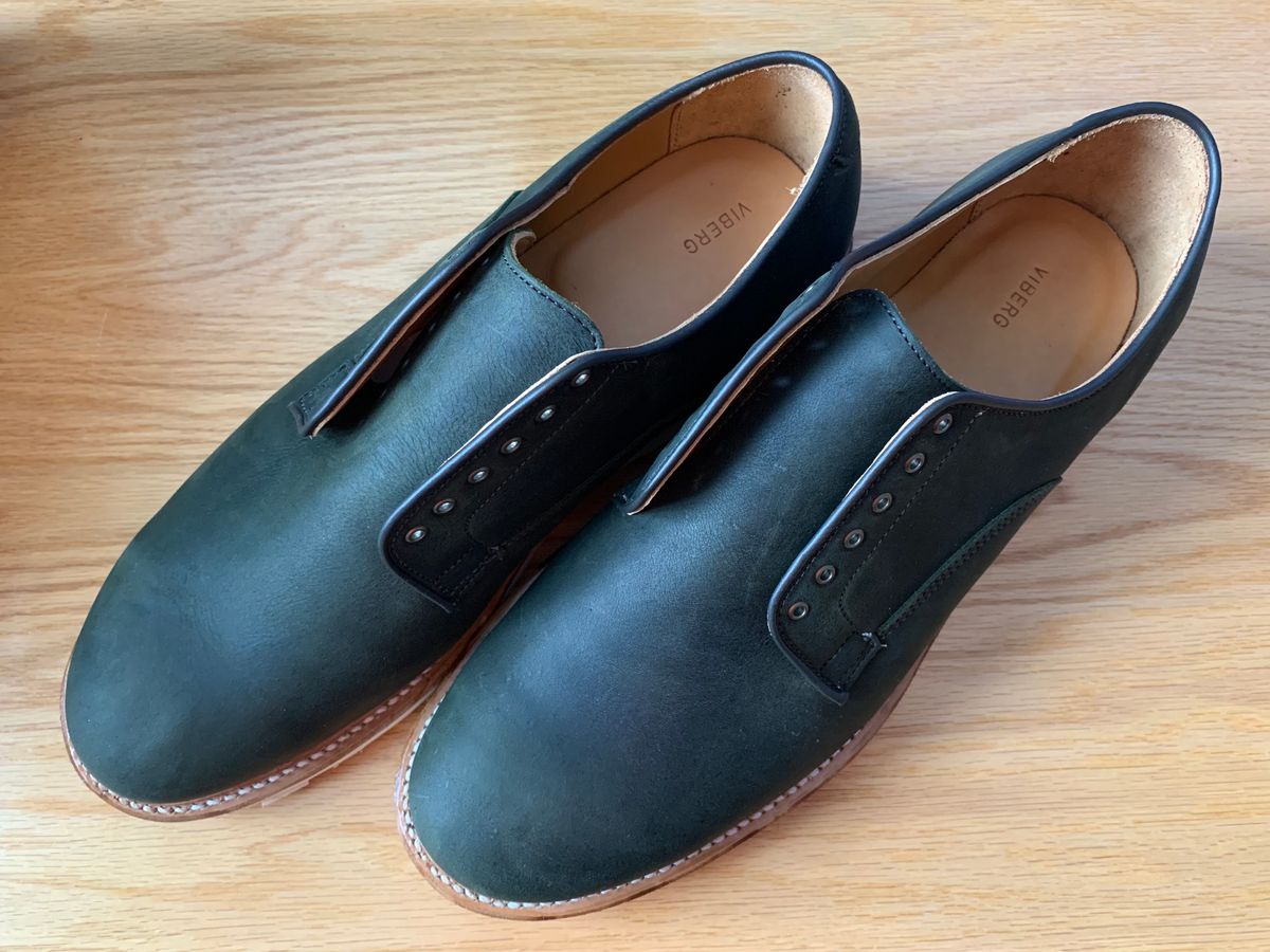 Photo by yeolderoberto on August 8, 2023 of the Viberg Derby Shoe in C.F. Stead Military Green Waxed Kudu.