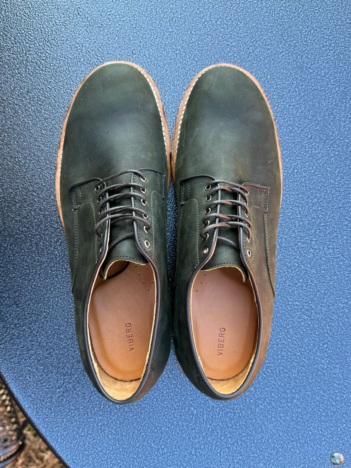 Photo by yeolderoberto on October 1, 2023 of the Viberg Derby Shoe in C.F. Stead Military Green Waxed Kudu.