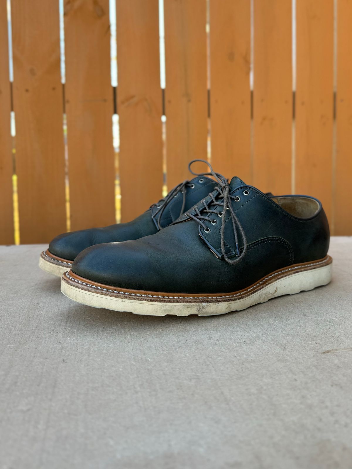 Photo by yeolderoberto on November 2, 2023 of the Viberg Derby Shoe in C.F. Stead Military Green Waxed Kudu.