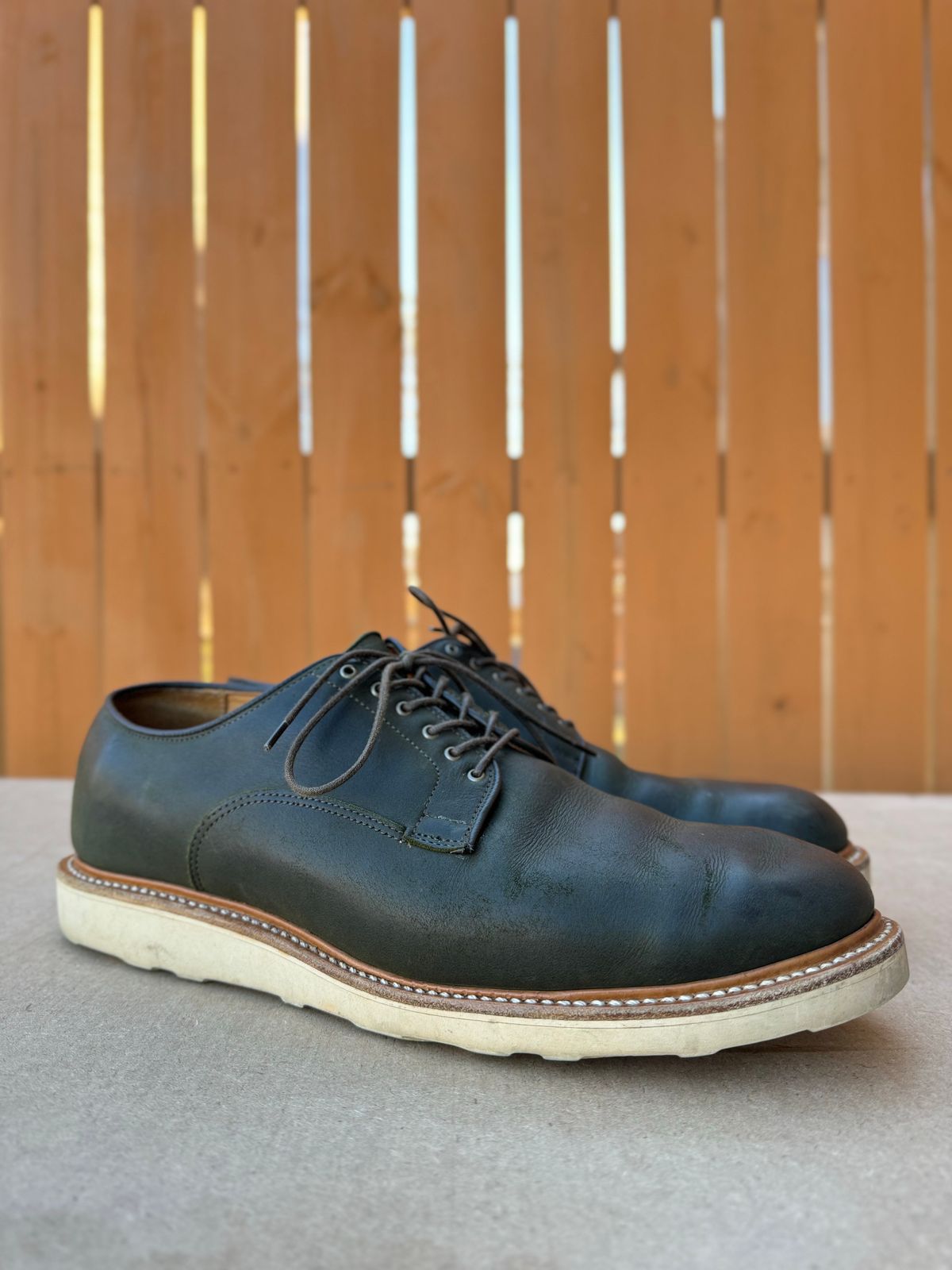 Photo by yeolderoberto on November 2, 2023 of the Viberg Derby Shoe in C.F. Stead Military Green Waxed Kudu.