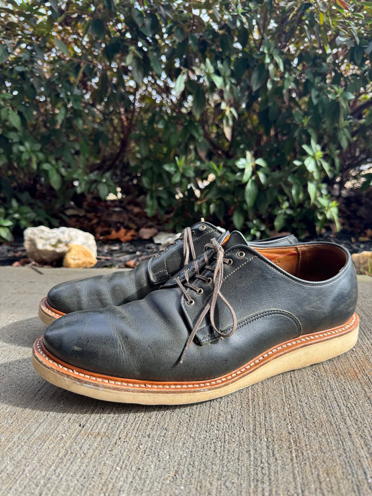 Photo by yeolderoberto on March 2, 2024 of the Viberg Derby Shoe in C.F. Stead Military Green Waxed Kudu.